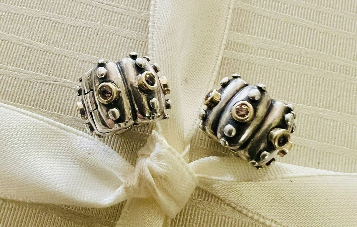 Charm Pandora Amuleto Gold Clip