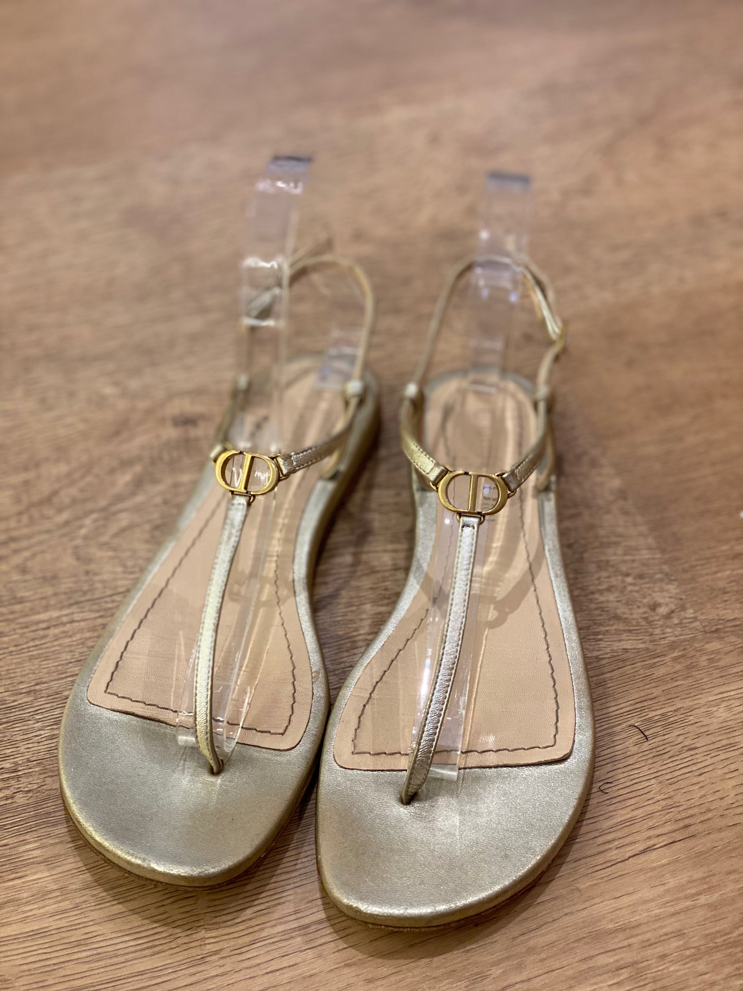 Sandalia Dior Lambskin Crystal CD (38)