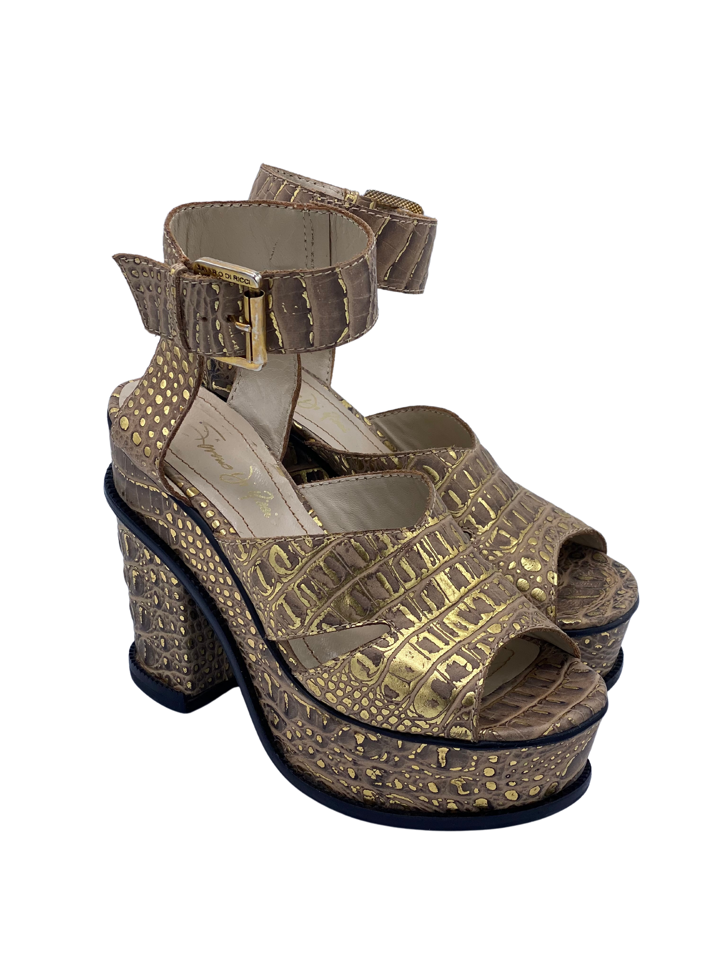 Sandalia Saverio di Ricci Crocodille (37)