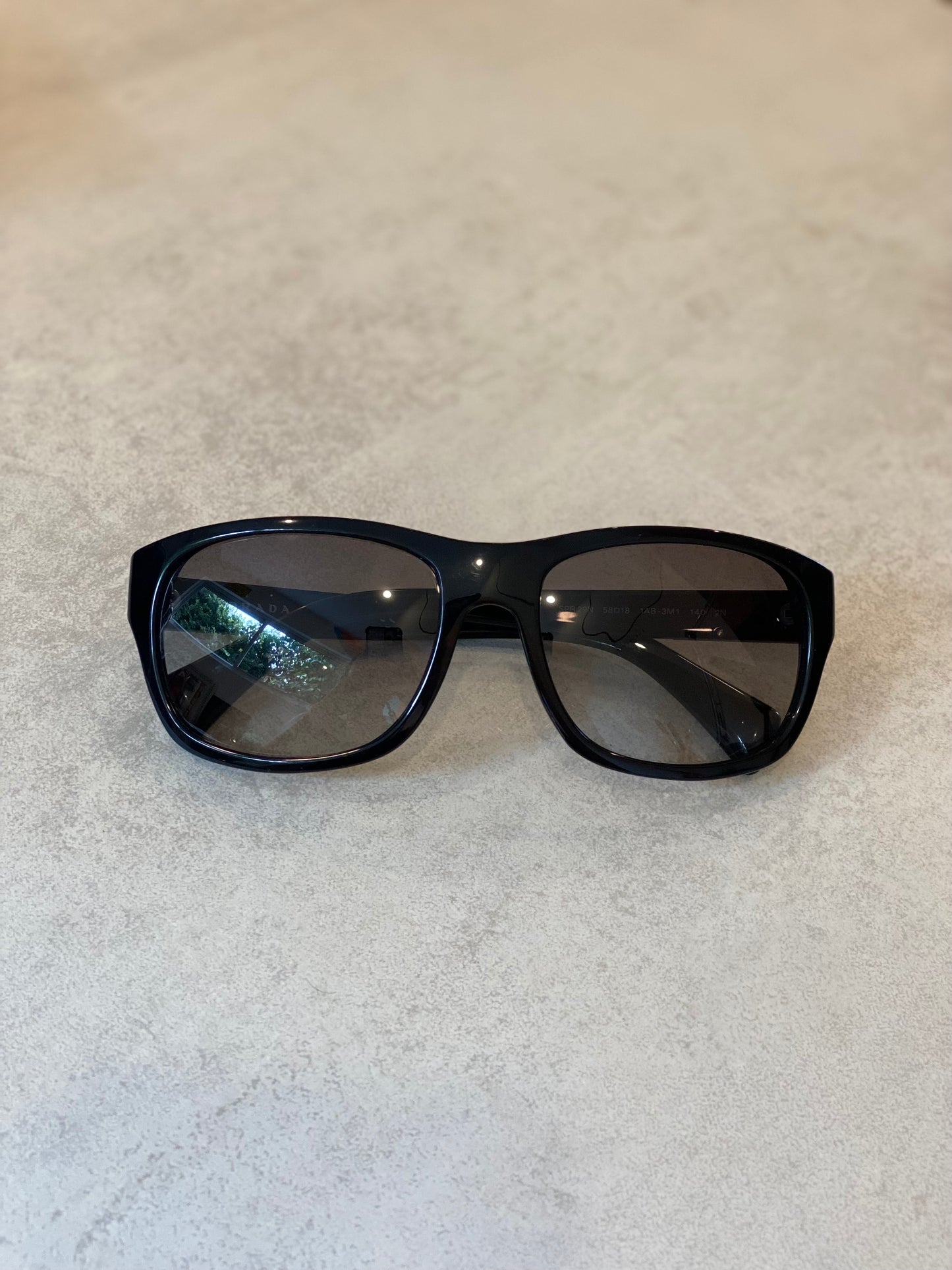 Lente de Sol Prada SPR29N