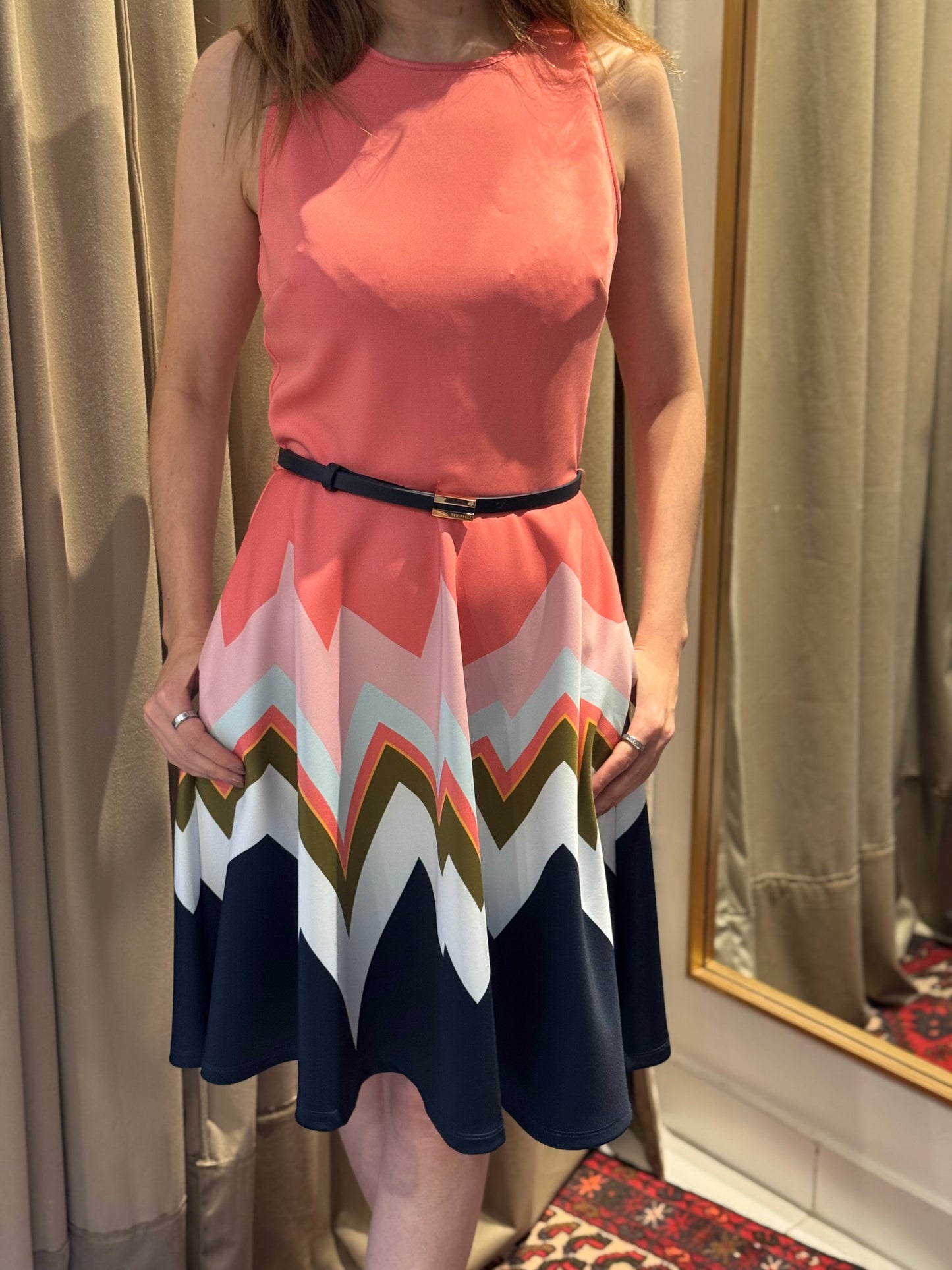 Vestido Ted Baker Aurella (Talle S)