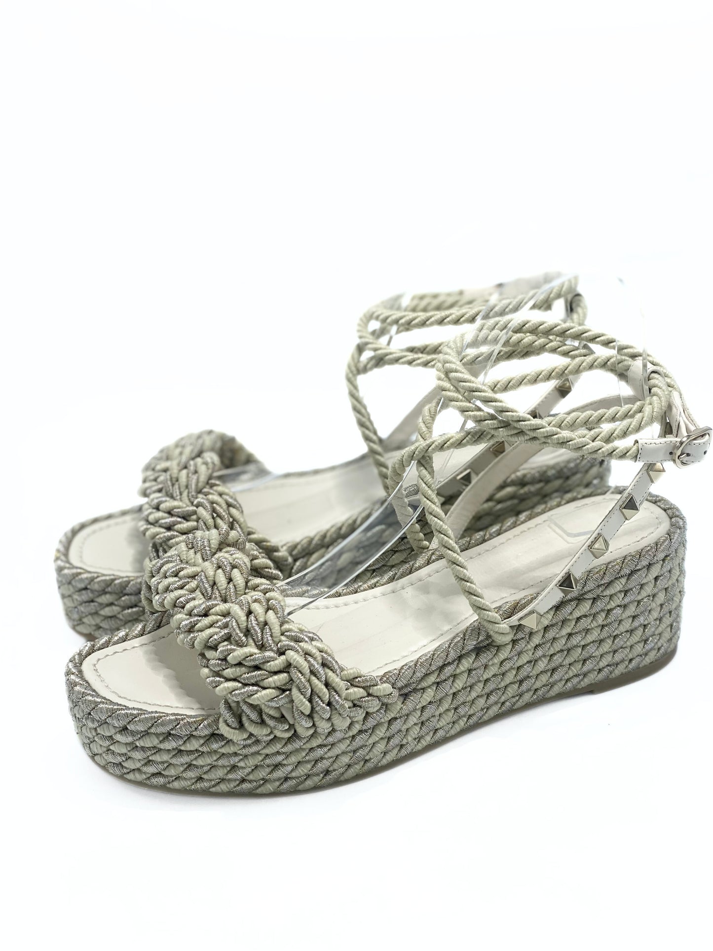 Sandalia Valentino Garavani Rokstud & Lurex (39)