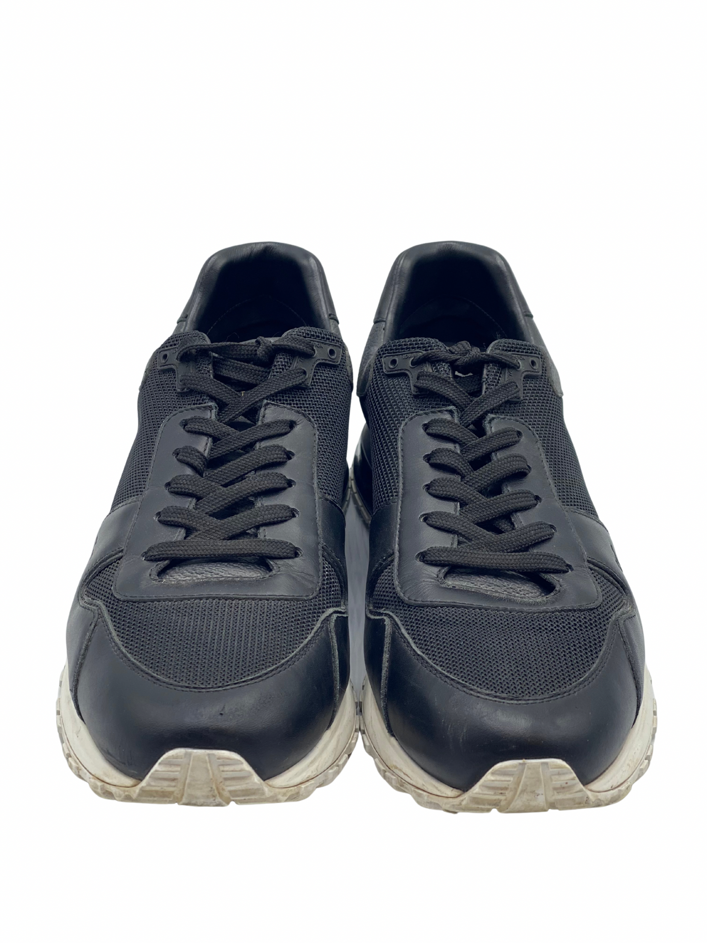 Champion Louis Vuitton Run Away Negro (7.5 MASC)