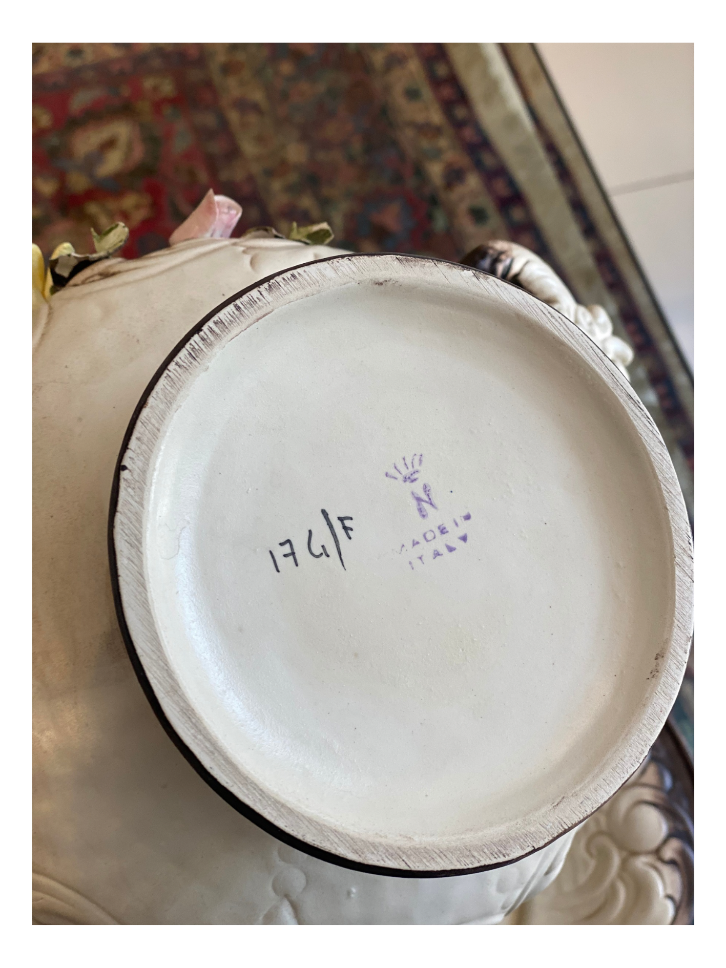 Jarrón Flores con plato Capodimonte 27 cm