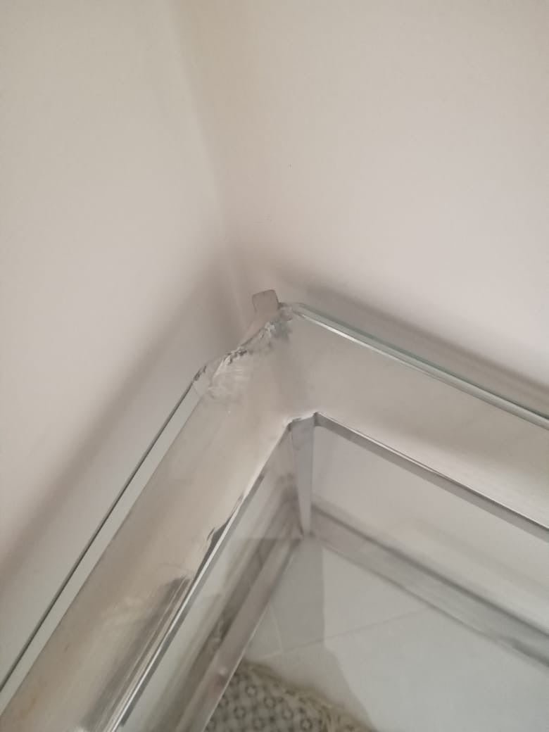 Consola de Vidrio e Inox