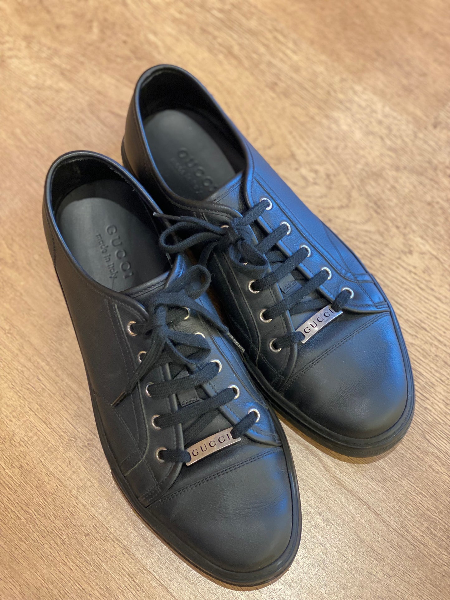 Champion Gucci Low Top de Cuero (10 MASC)