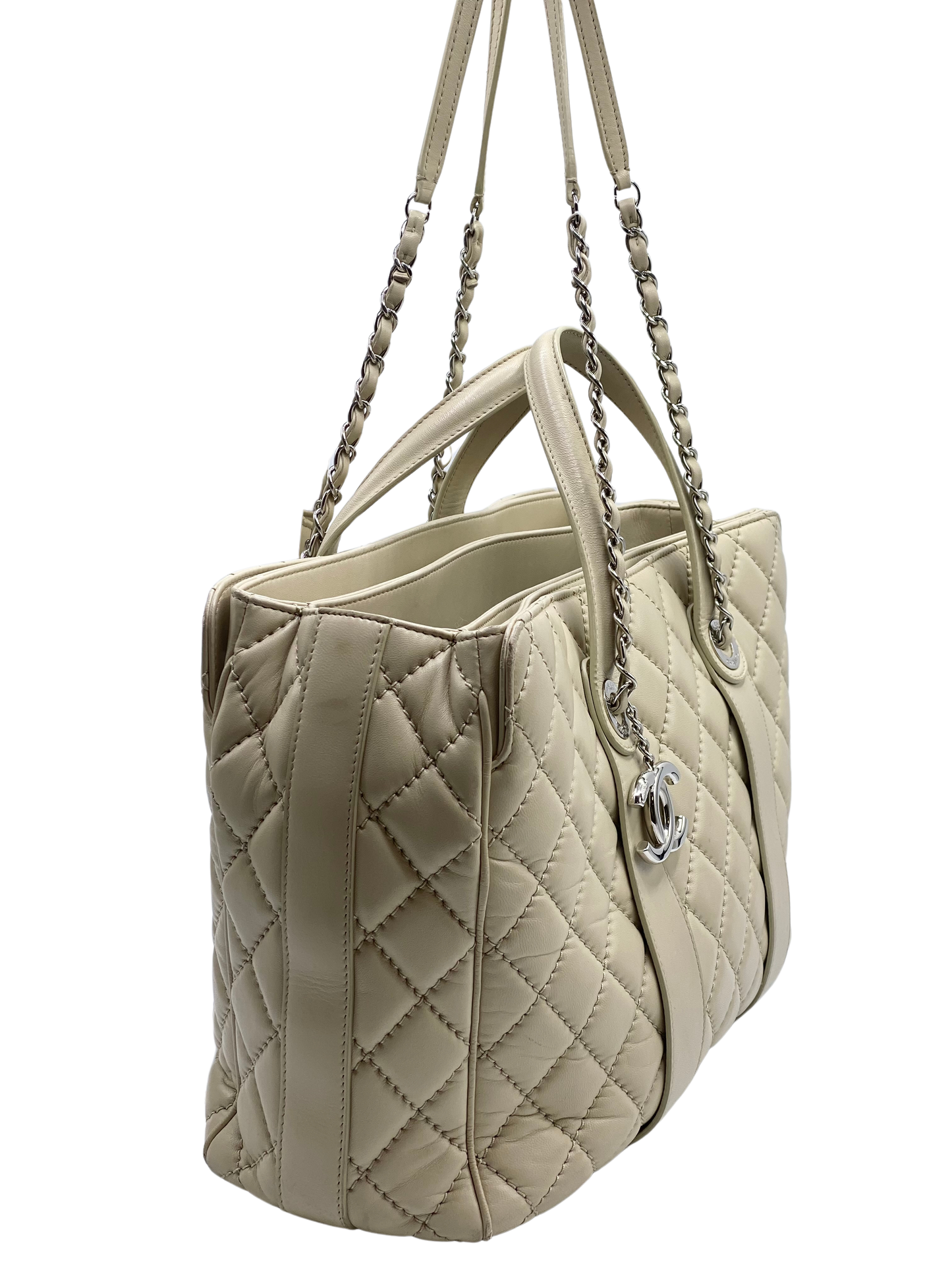 Cartera Chanel Easy Shopping Lambskin Leather