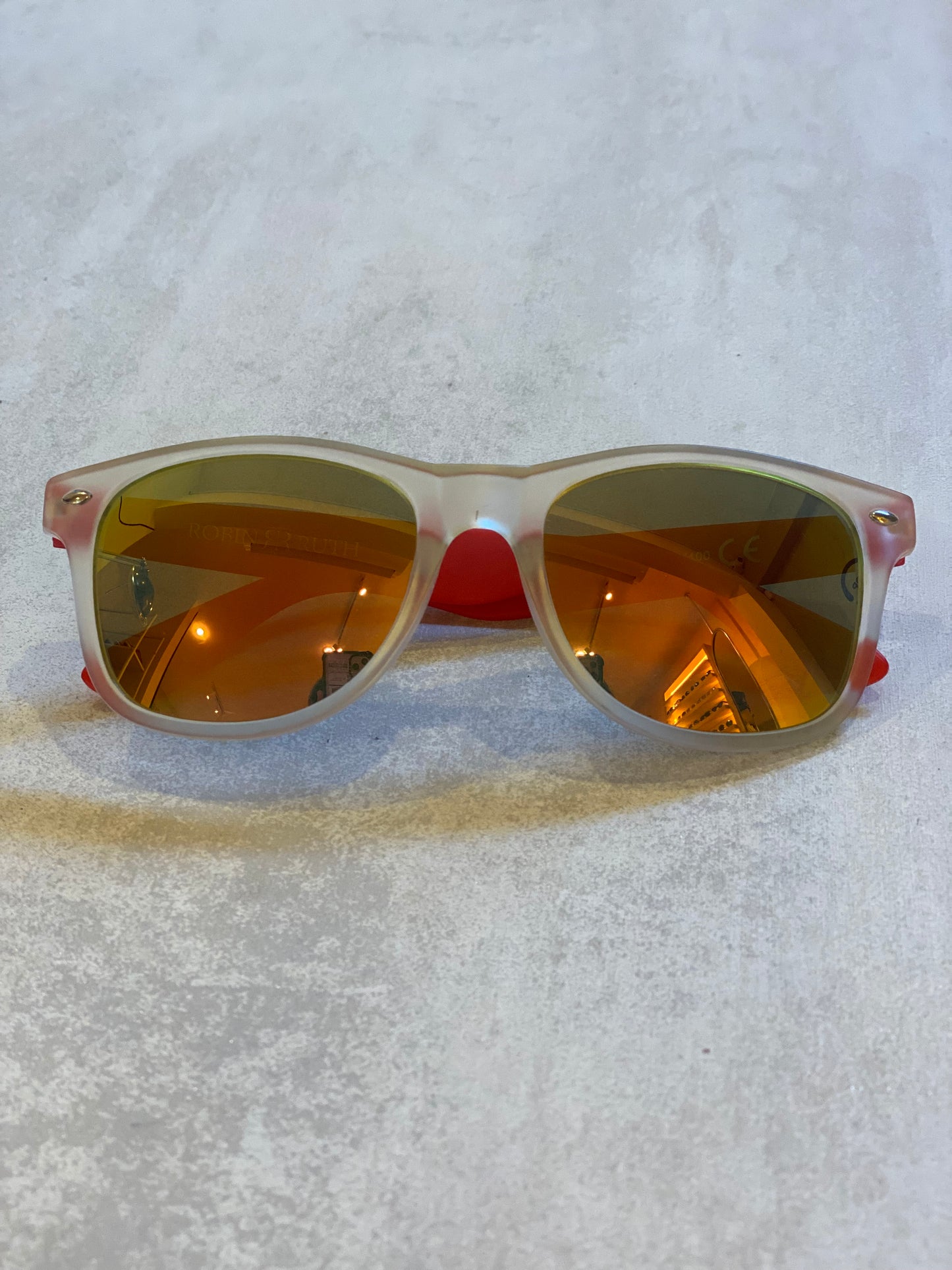 Lente de Sol Robin Ruth