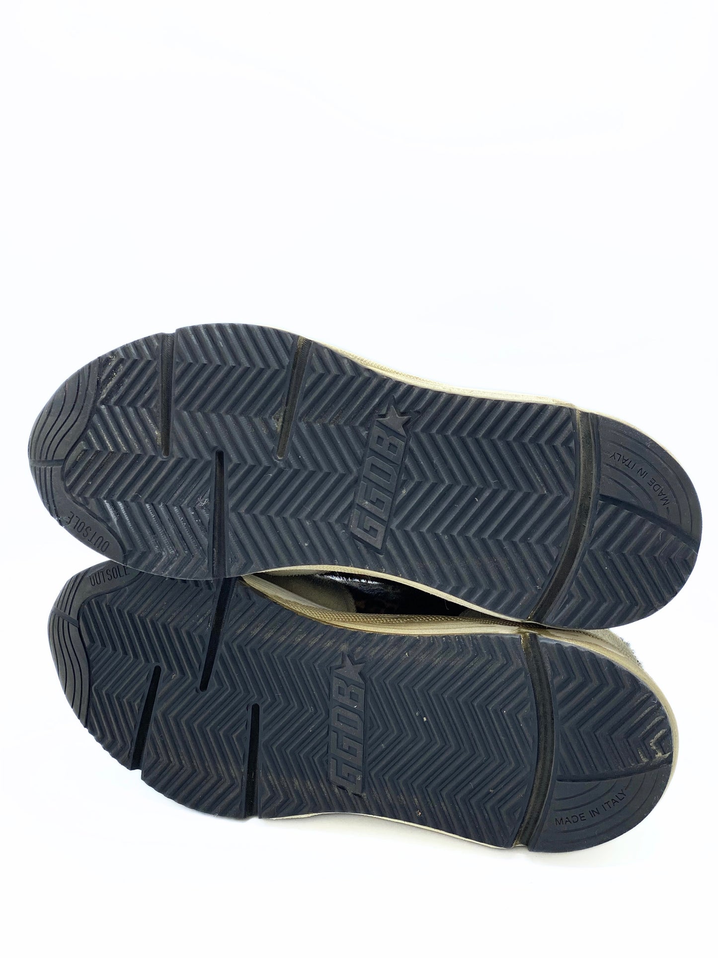 Champion Golden Goose Sole Running Sneakers (39)