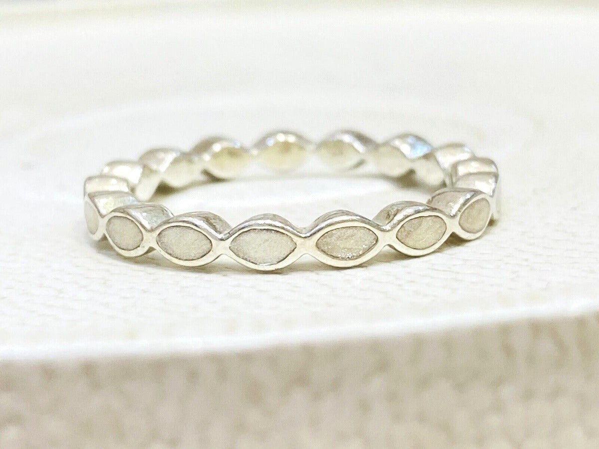 Anillo Pandora White Enamel