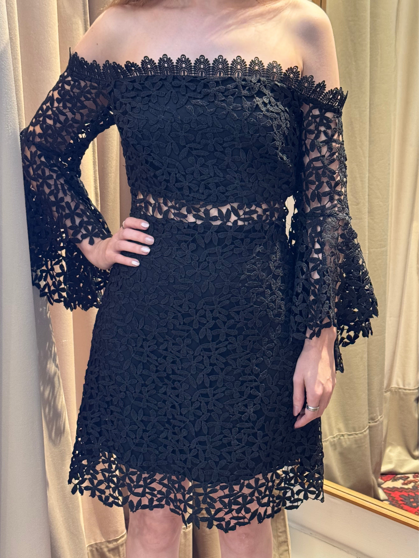 Vestido Amur con Encaje Nuevo (Talle M)