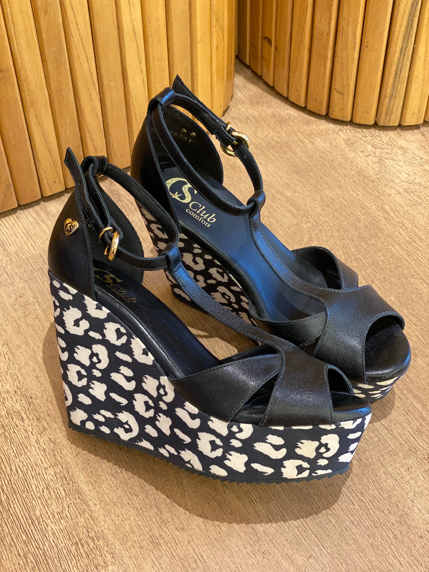 Sandalia Carmen Steffens Animal Print (BR 37)
