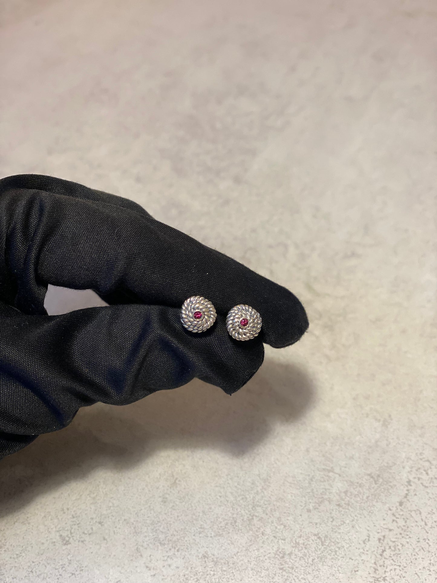 Aros Pandora de Plata con Piedra Amatista