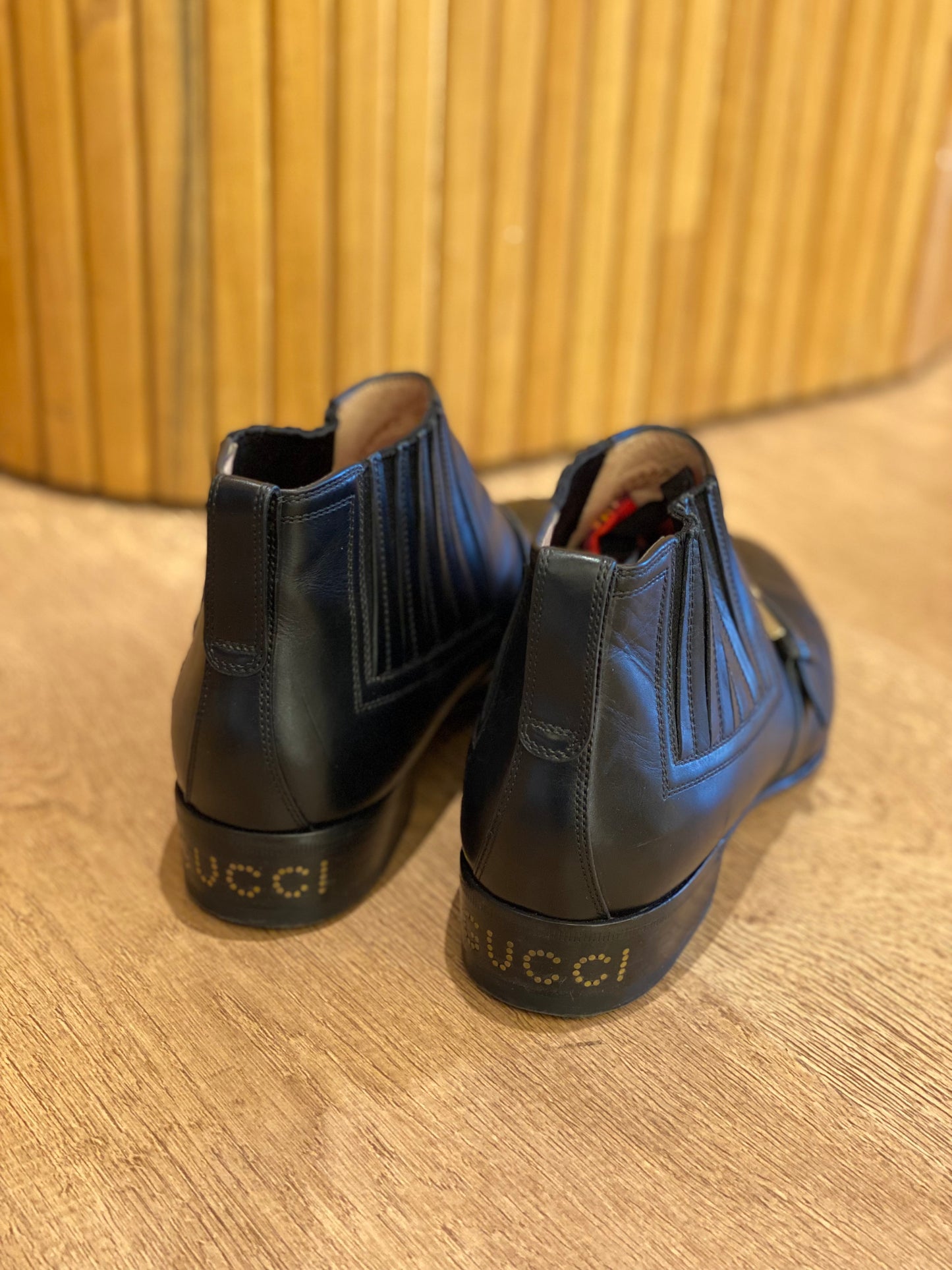Botas Gucci G Brogue Western (38)