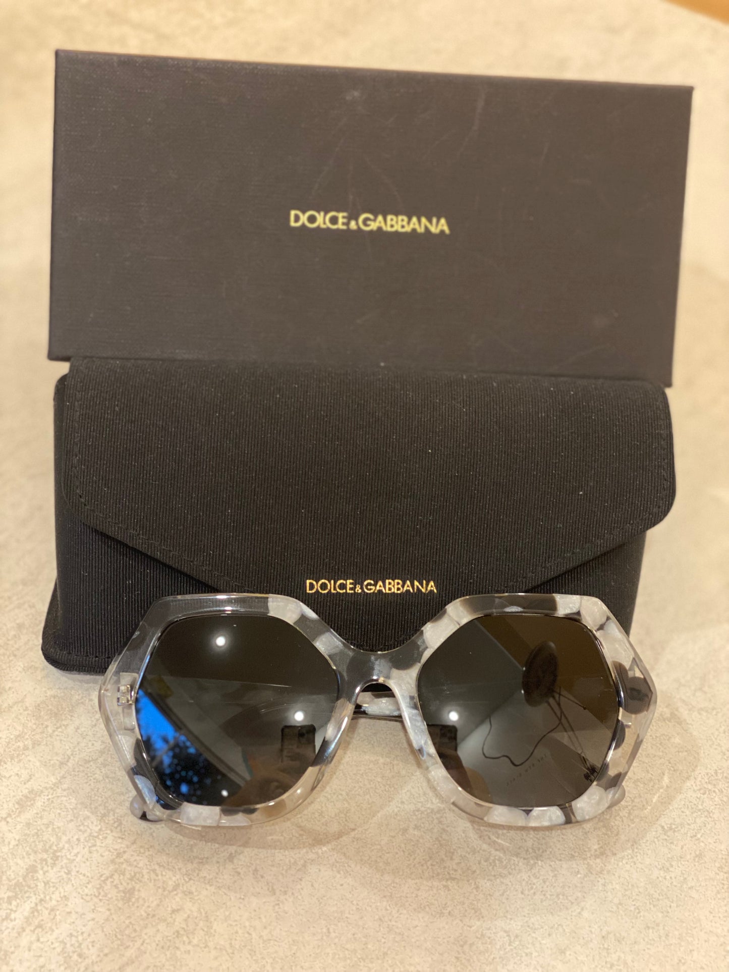 Lente de Sol Dolce & Gabbana DG4406