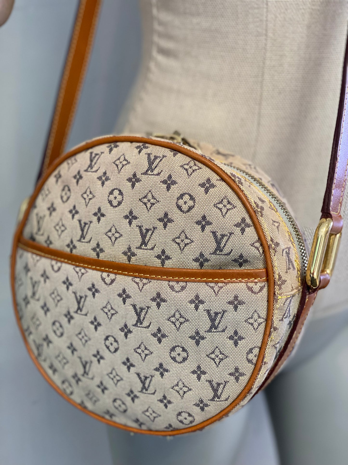 Bandolera Louis Vuitton Jeanne MM Blue Monogram