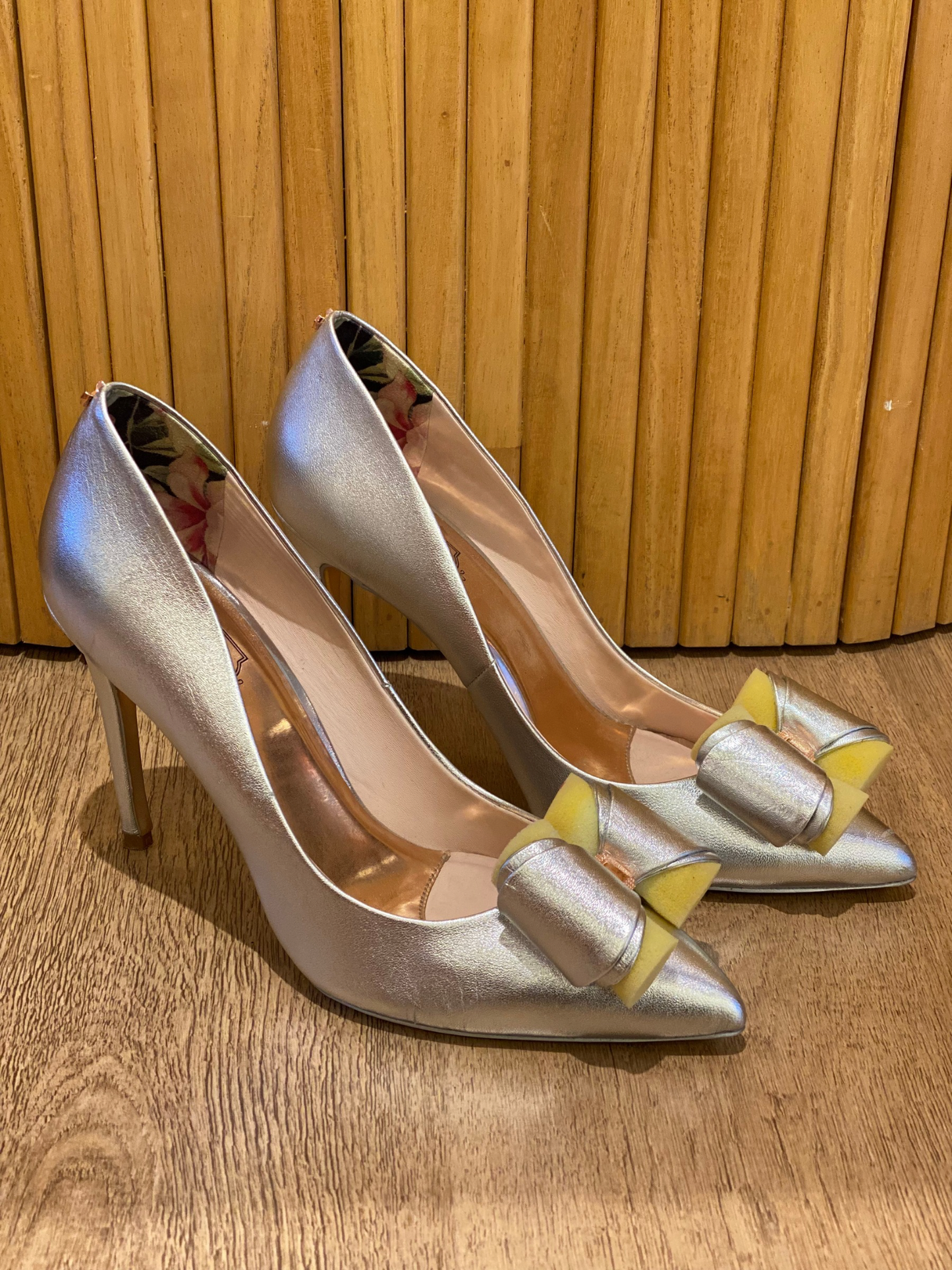 Pumps Ted Baker Azeline Double Bow Leather Court (40)
