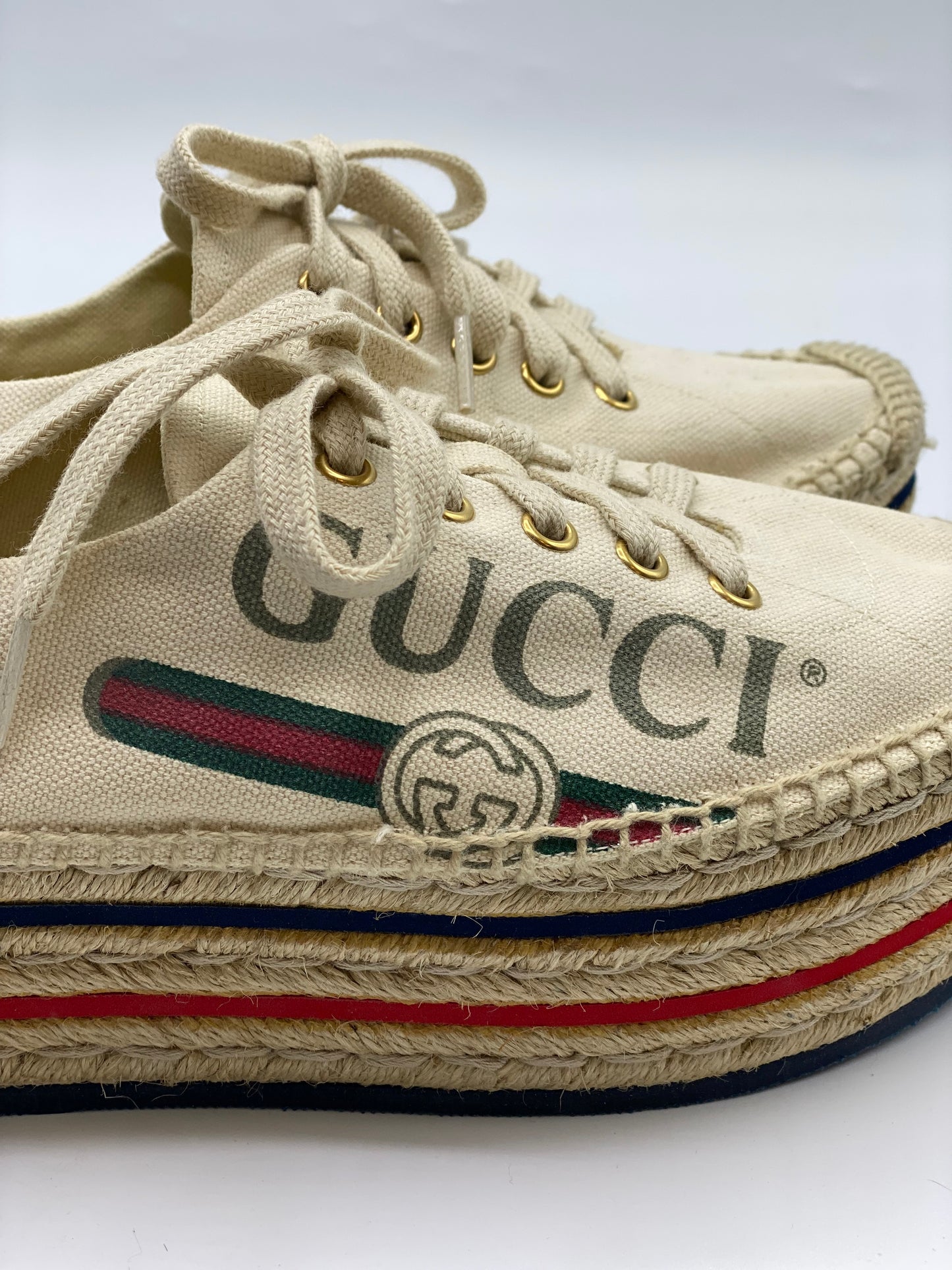 Alpargata con Plataforma Gucci Lilibeth (38.5)