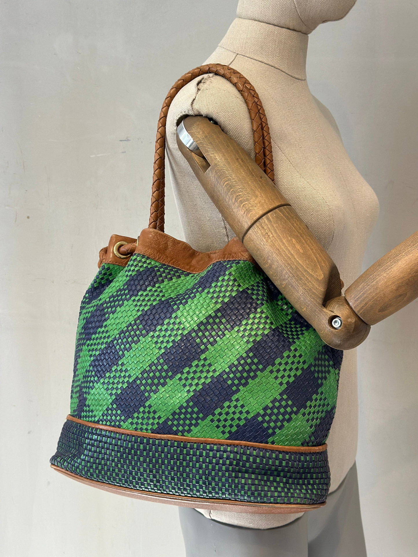 Cartera Bucket Bag Arezzo
