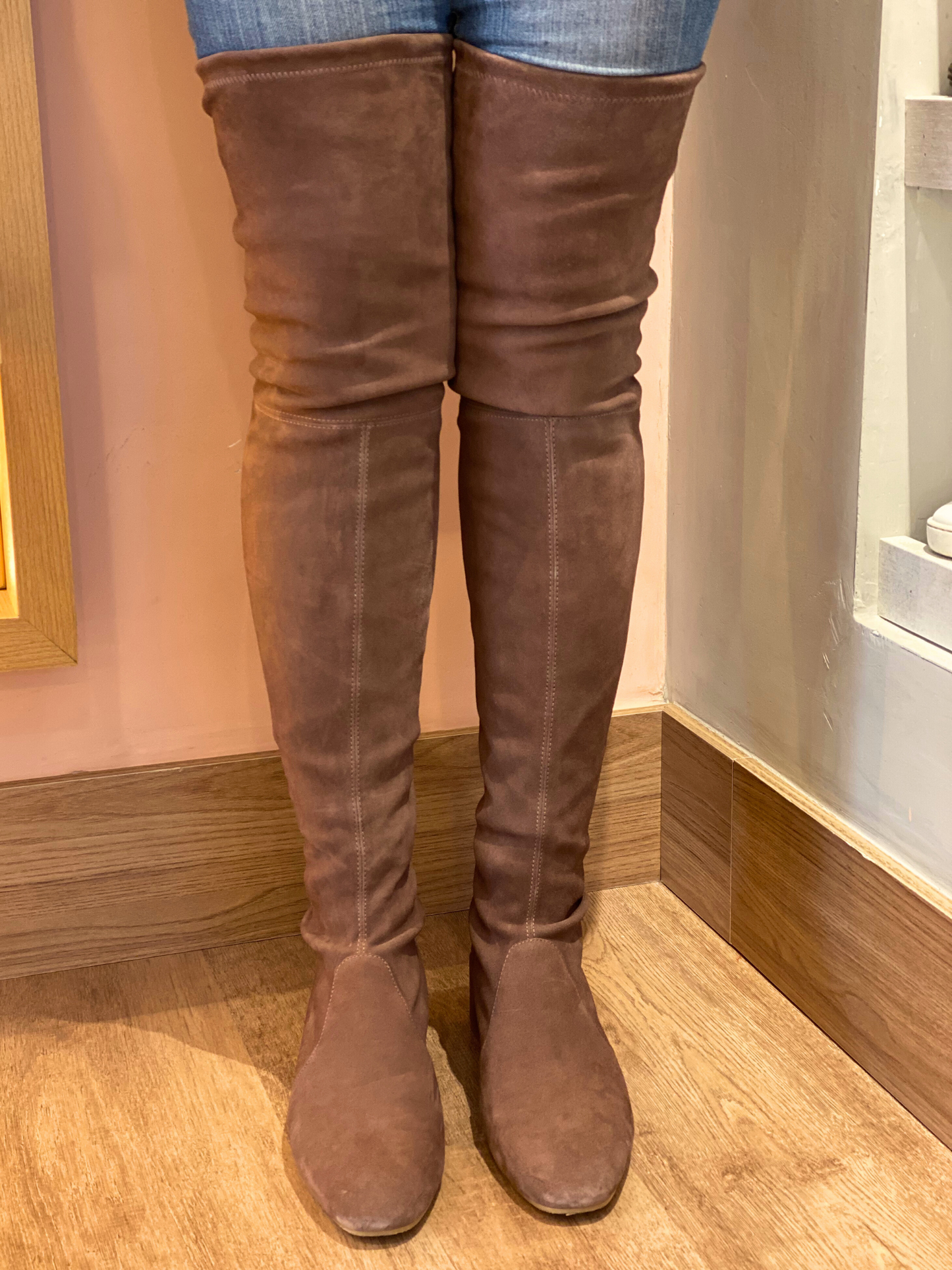 Botas Gamuzadas Stuart Weitzman (39.5)