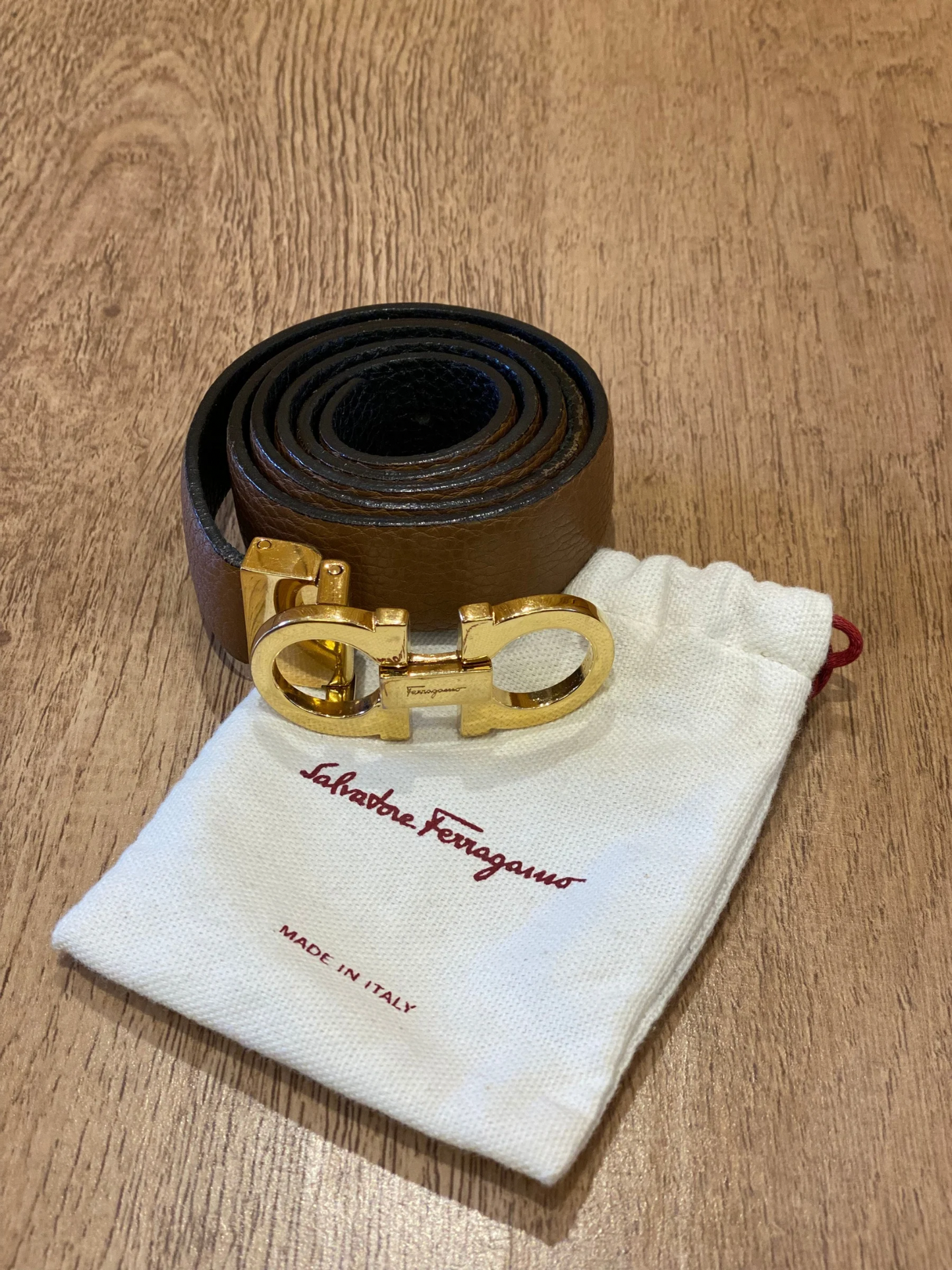 Cinto Salvatore Ferragamo Gancini Reversible