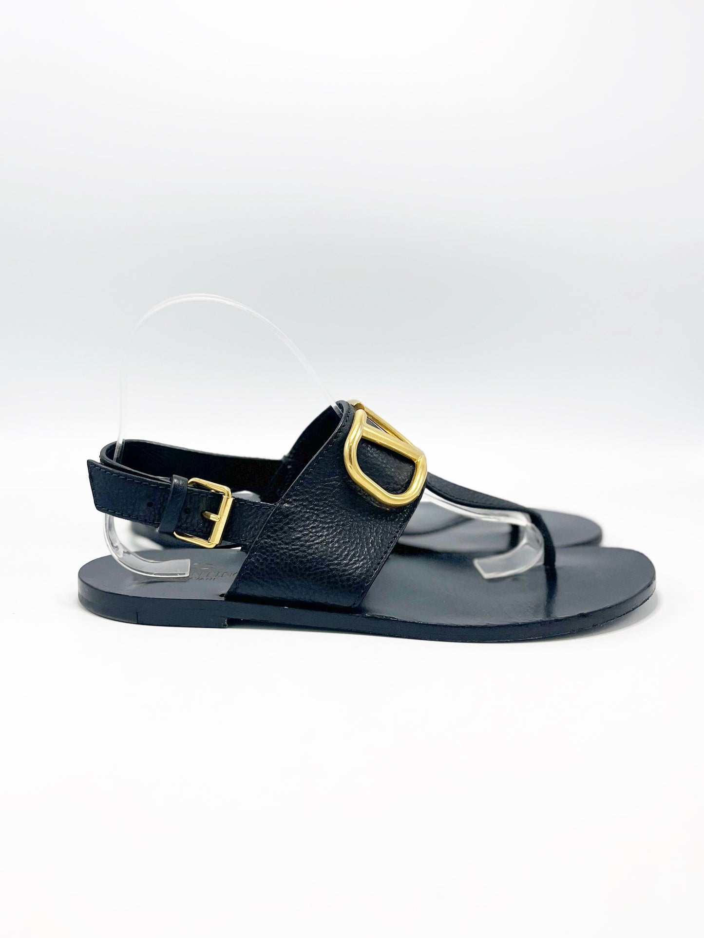 Zapatilla Valentino V Thong Sandal (38)
