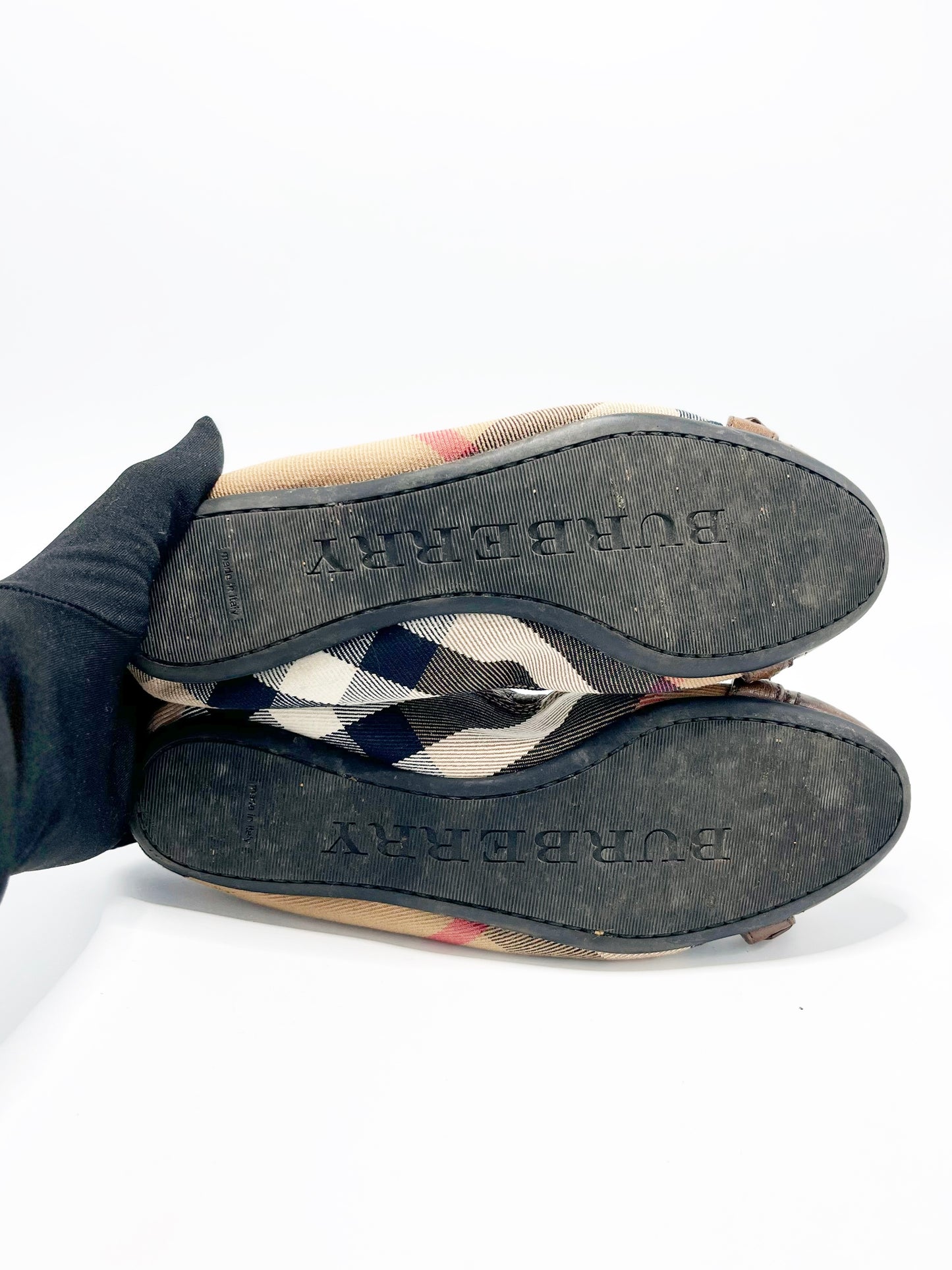 Chatita Burberry Ballerina Flats (36.5)