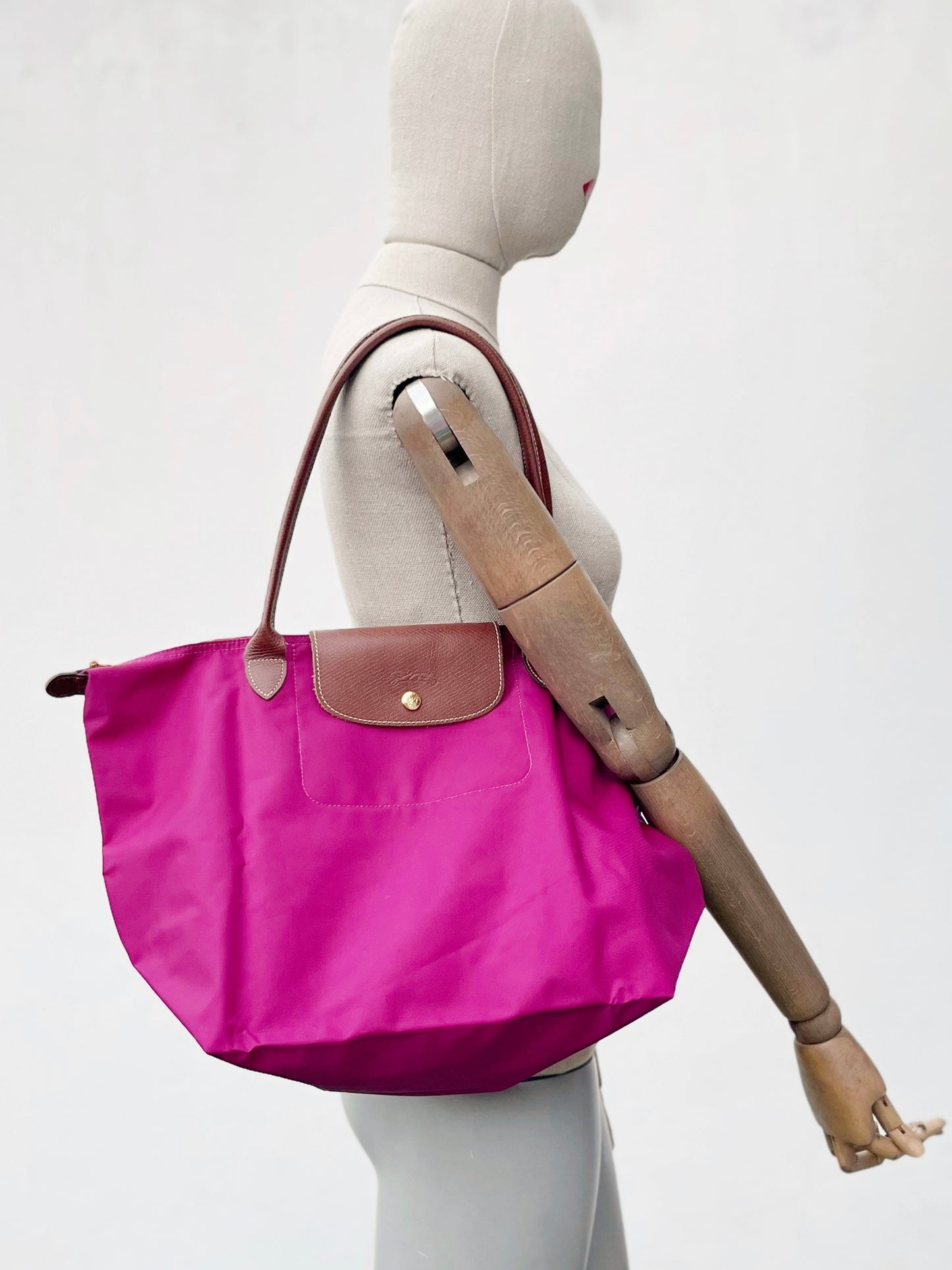 Cartera Longchamp Le Pliage M asa larga color violeta