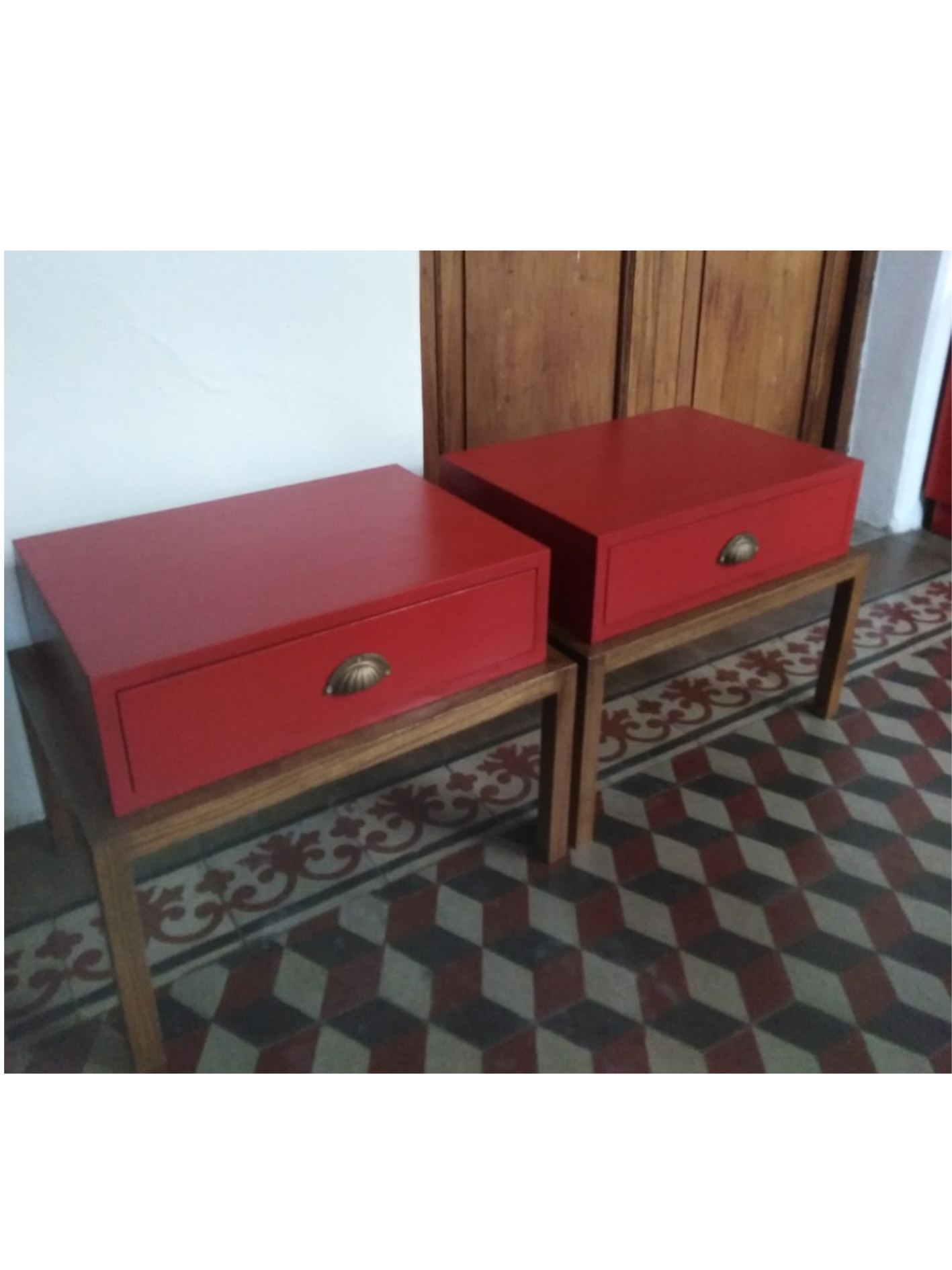 2 Mesas de Noche de Estilo Oriental