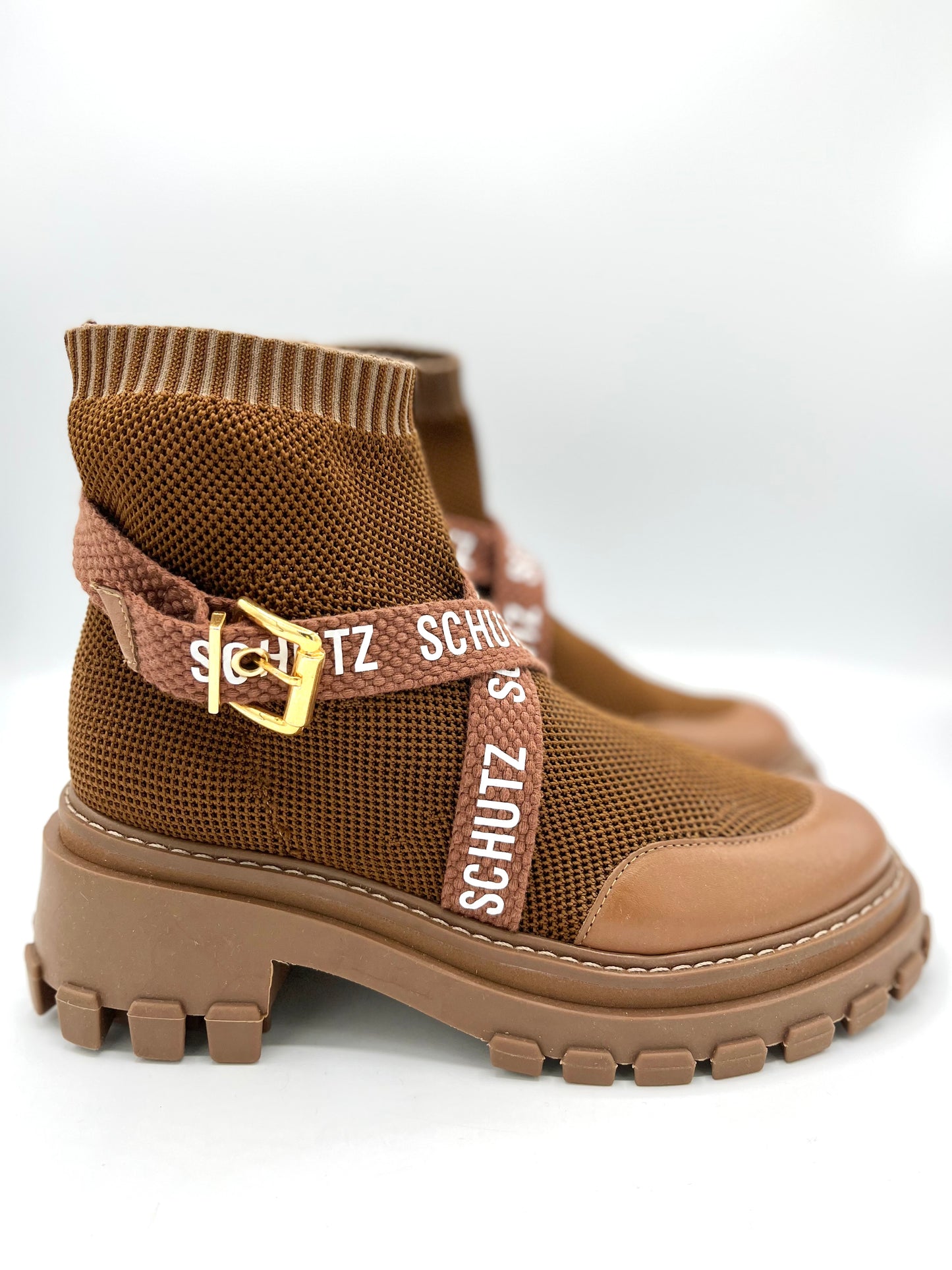 Botas Schutz (35 BRA)