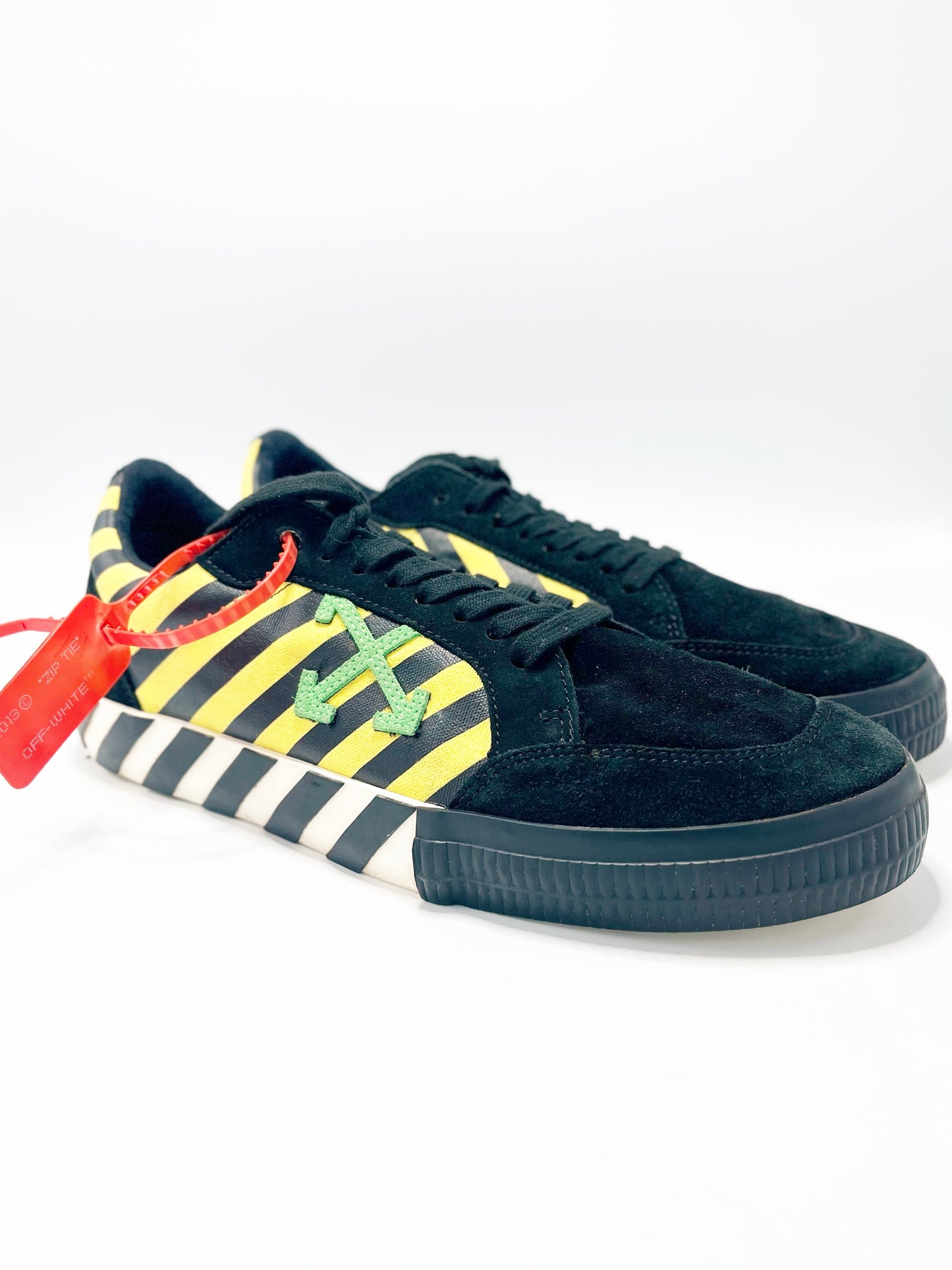 Champion Off White Arrow Striped (46 masc)