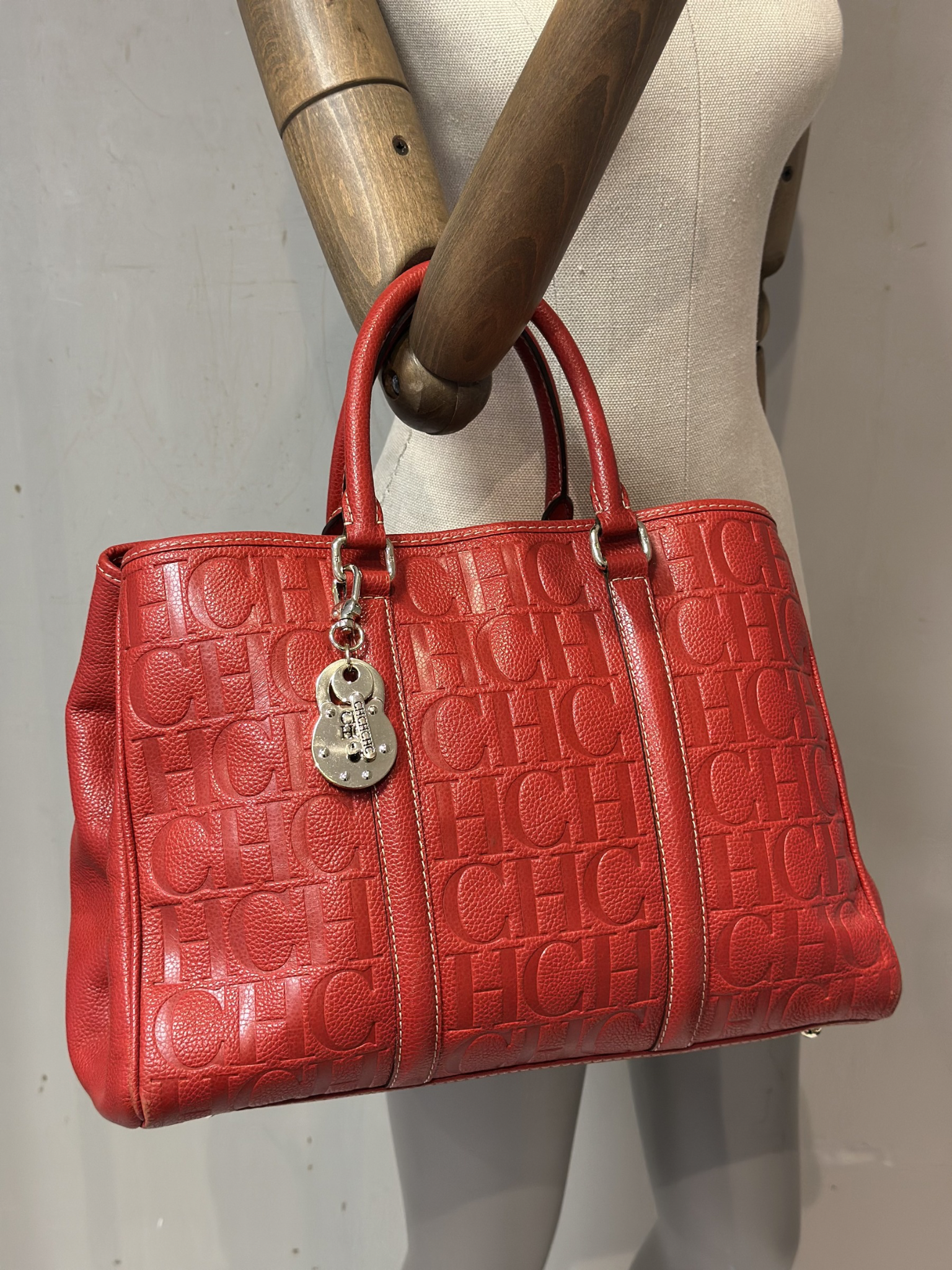 Cartera Roja Carolina Herrera Matteo Tote