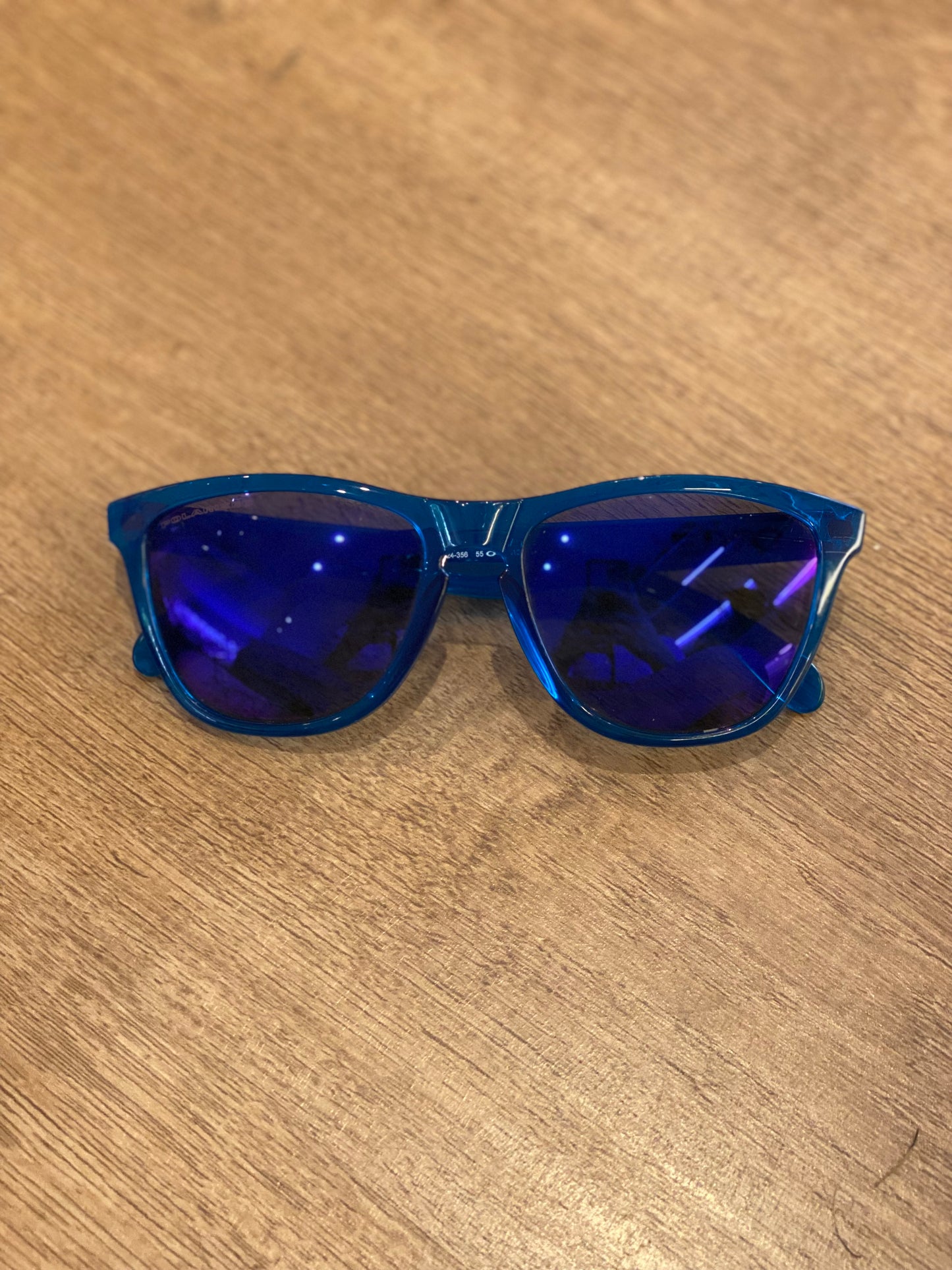 ⁠Lente de Sol Oakley Frogskins Blue