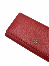 Sobre Rojo con Cadena Carolina Herrera