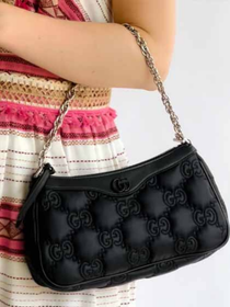 Bolso de Hombro Gucci GG Matelassé Negro de Cuero