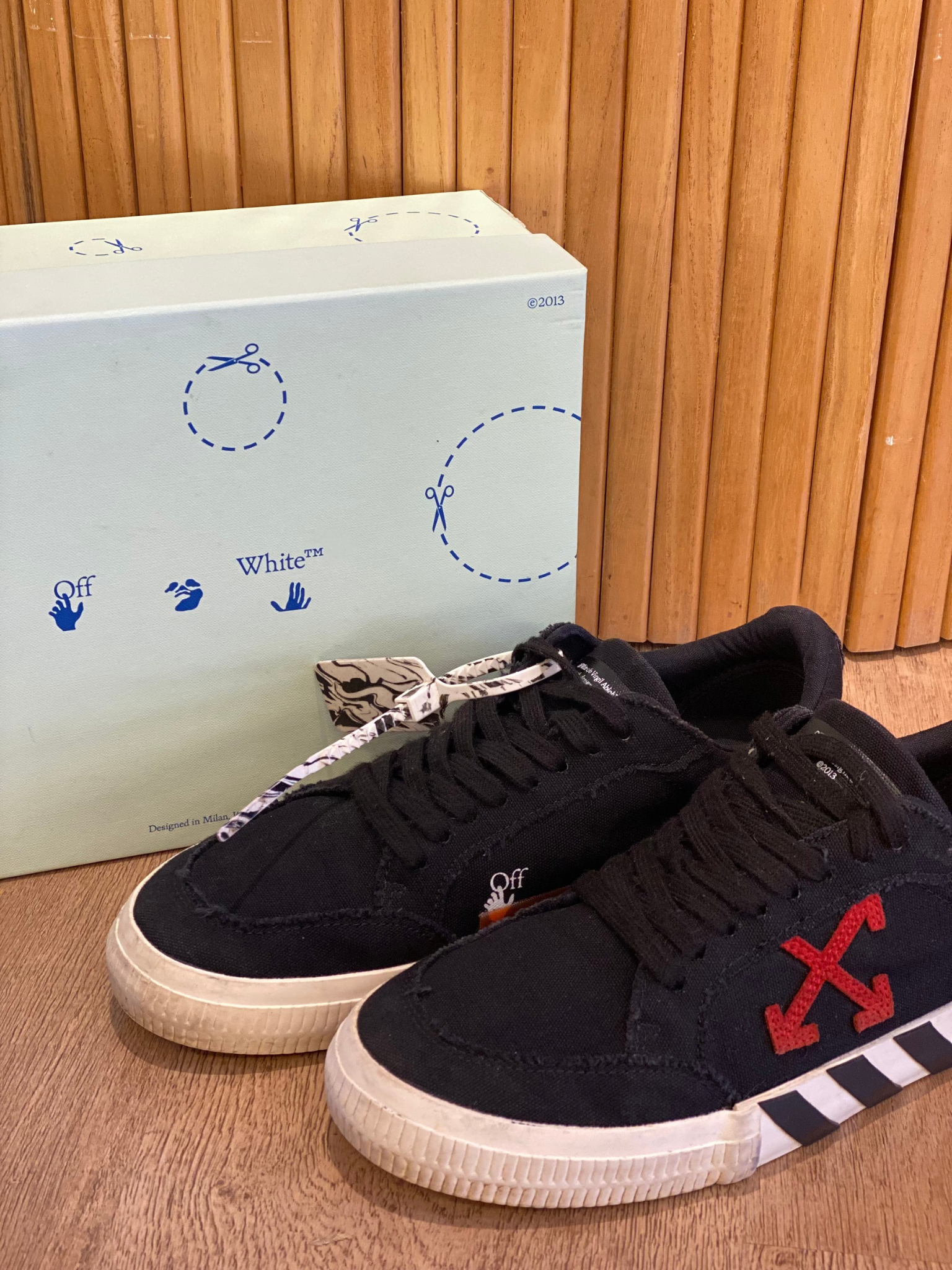 Champion Off-White Vulc Low (42 MASC)