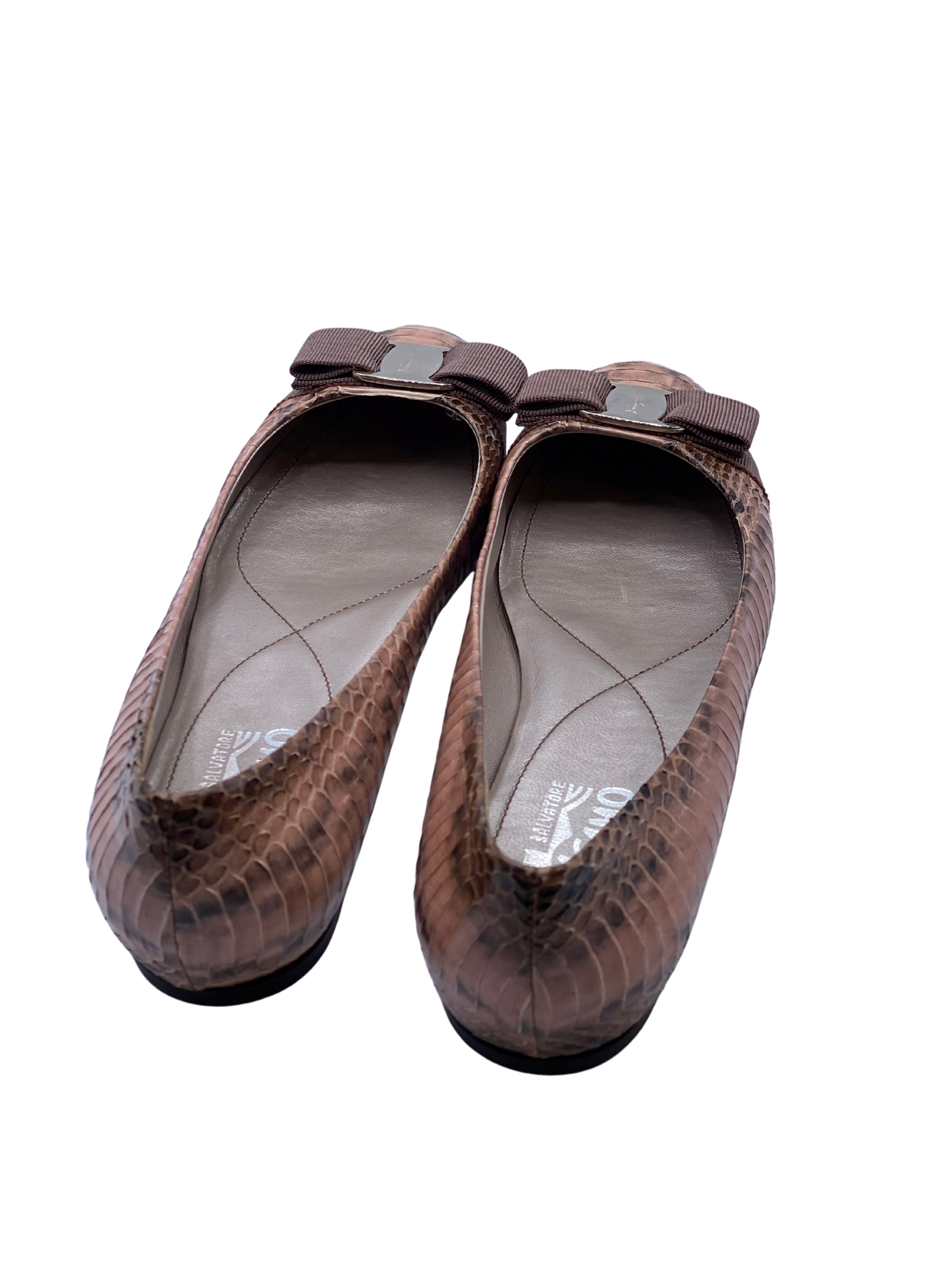 Chatita Salvatore Ferragamo Crocodile Rosa (38)