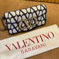 Bolso de Mano Valentino Garavani V Logo