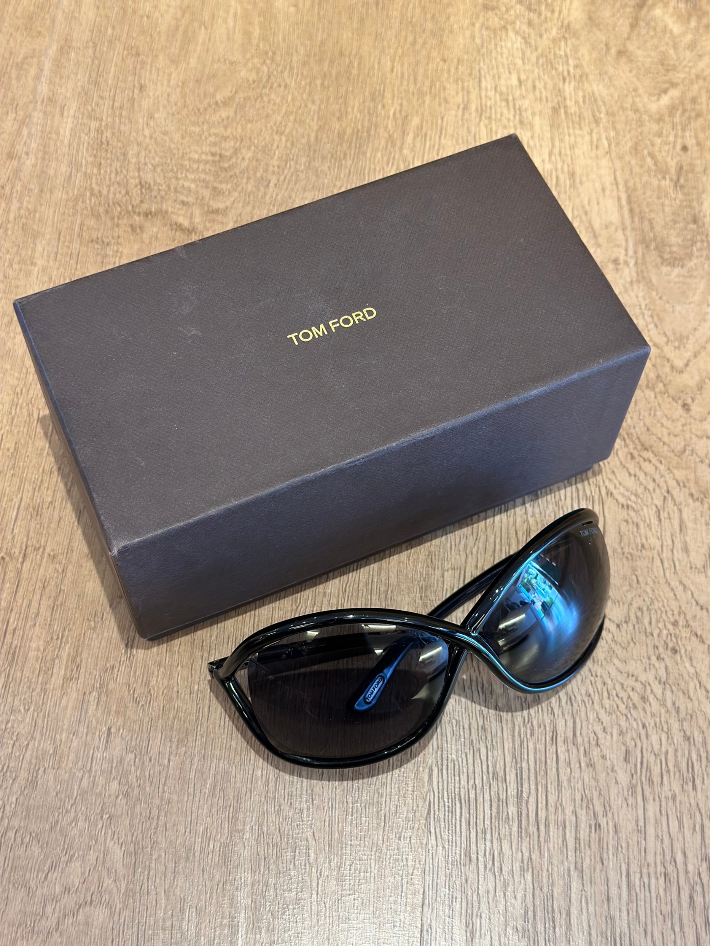 Lente de Sol Tom Ford Bettina FT1068 01A
