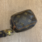Mini Bolso Louis Vuitton Wapity Pouch