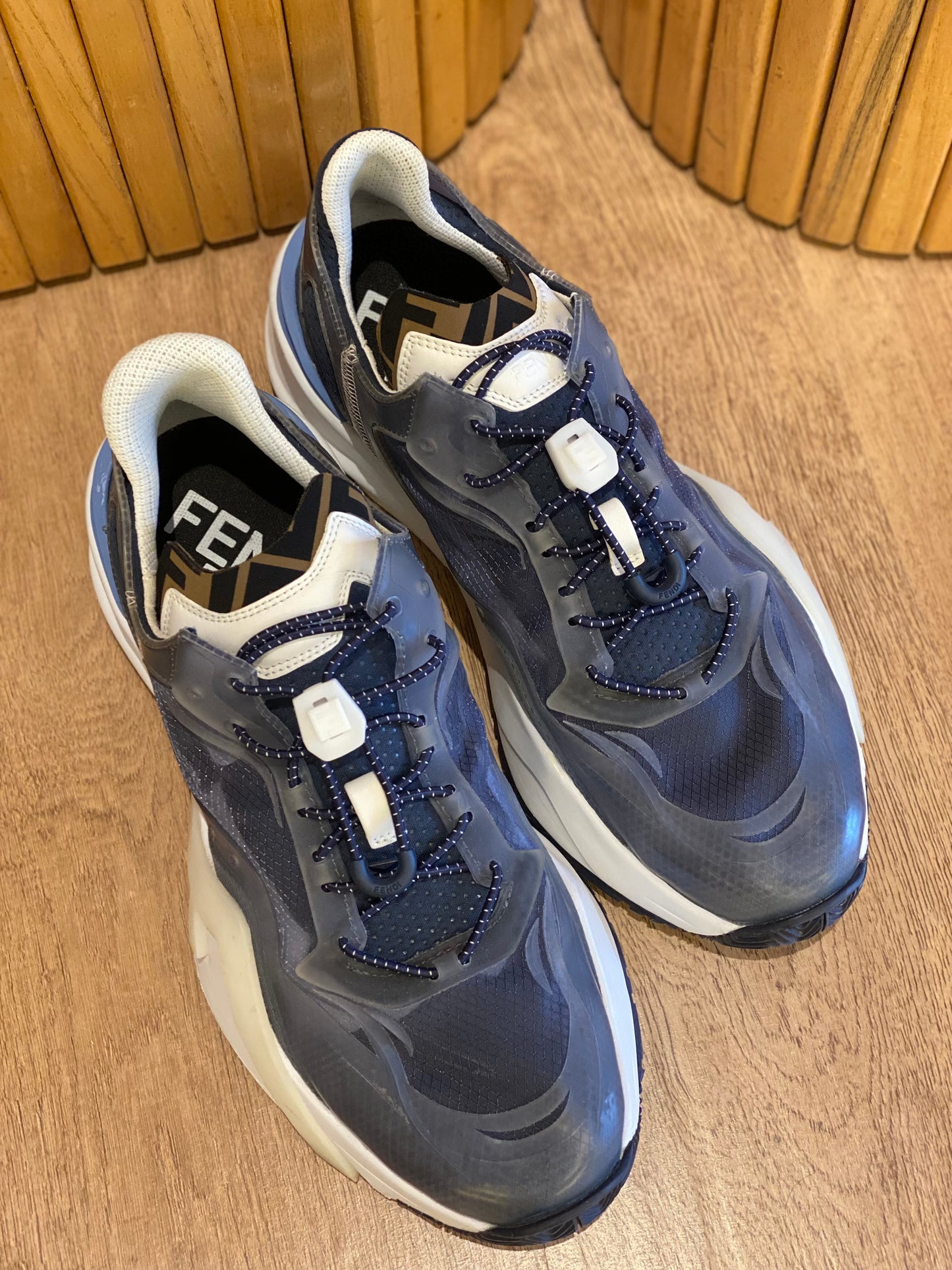 ⁠Champion Fendi Zucca Runner (10 MASC)