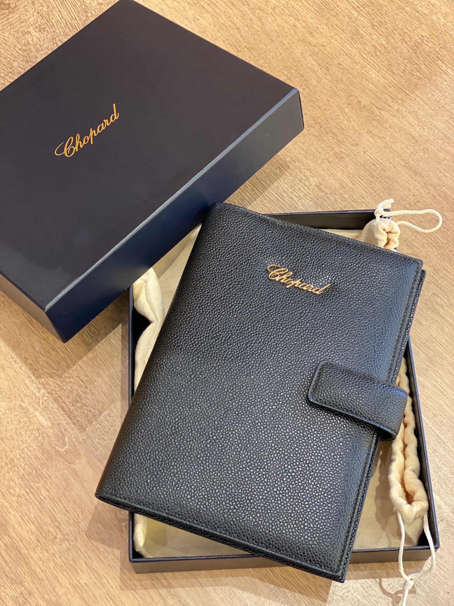 Agenda Negra Chopard Nueva