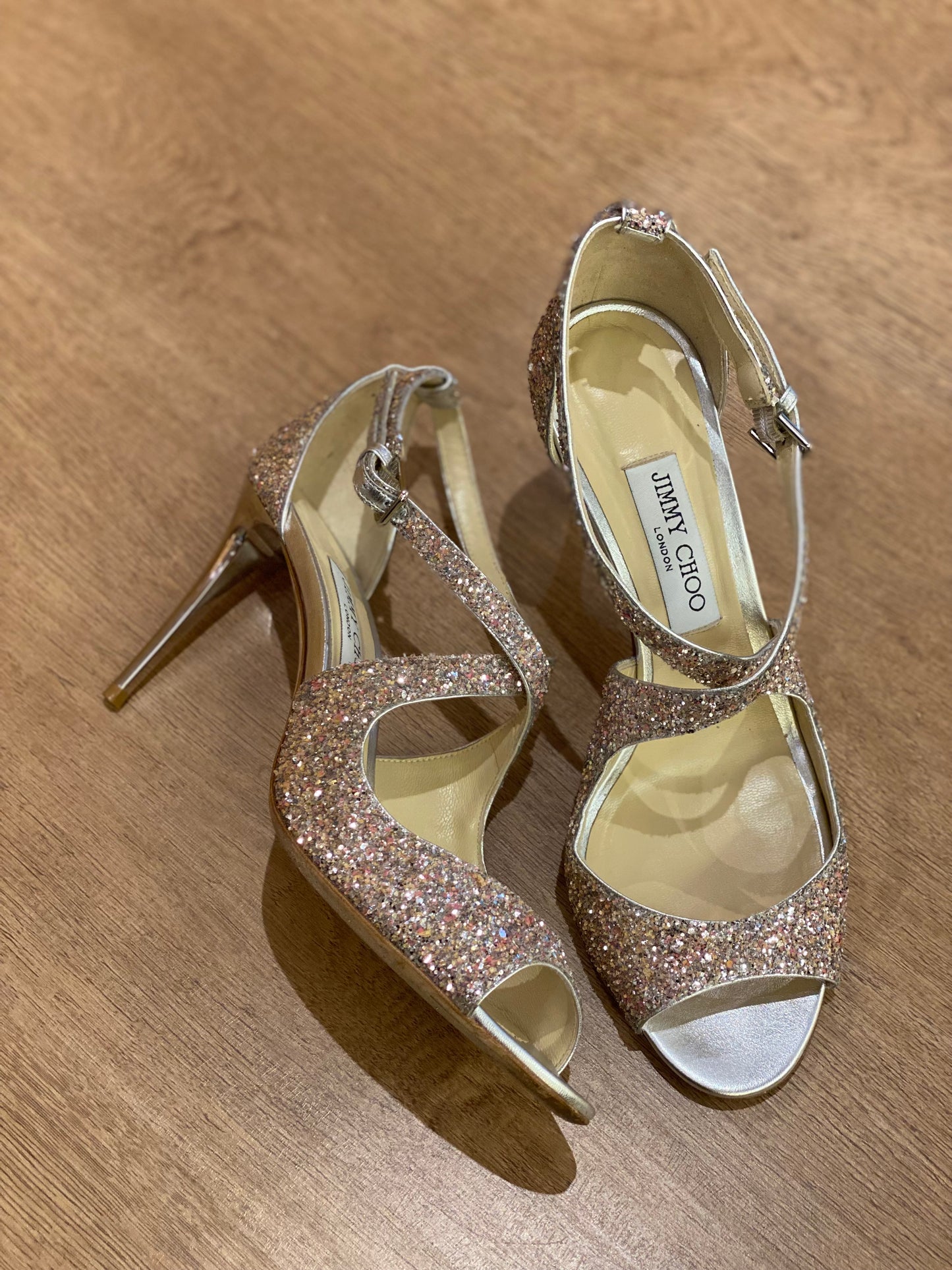 ⁠Sandalia Jimmy Choo Emily 85 (Eu 40)