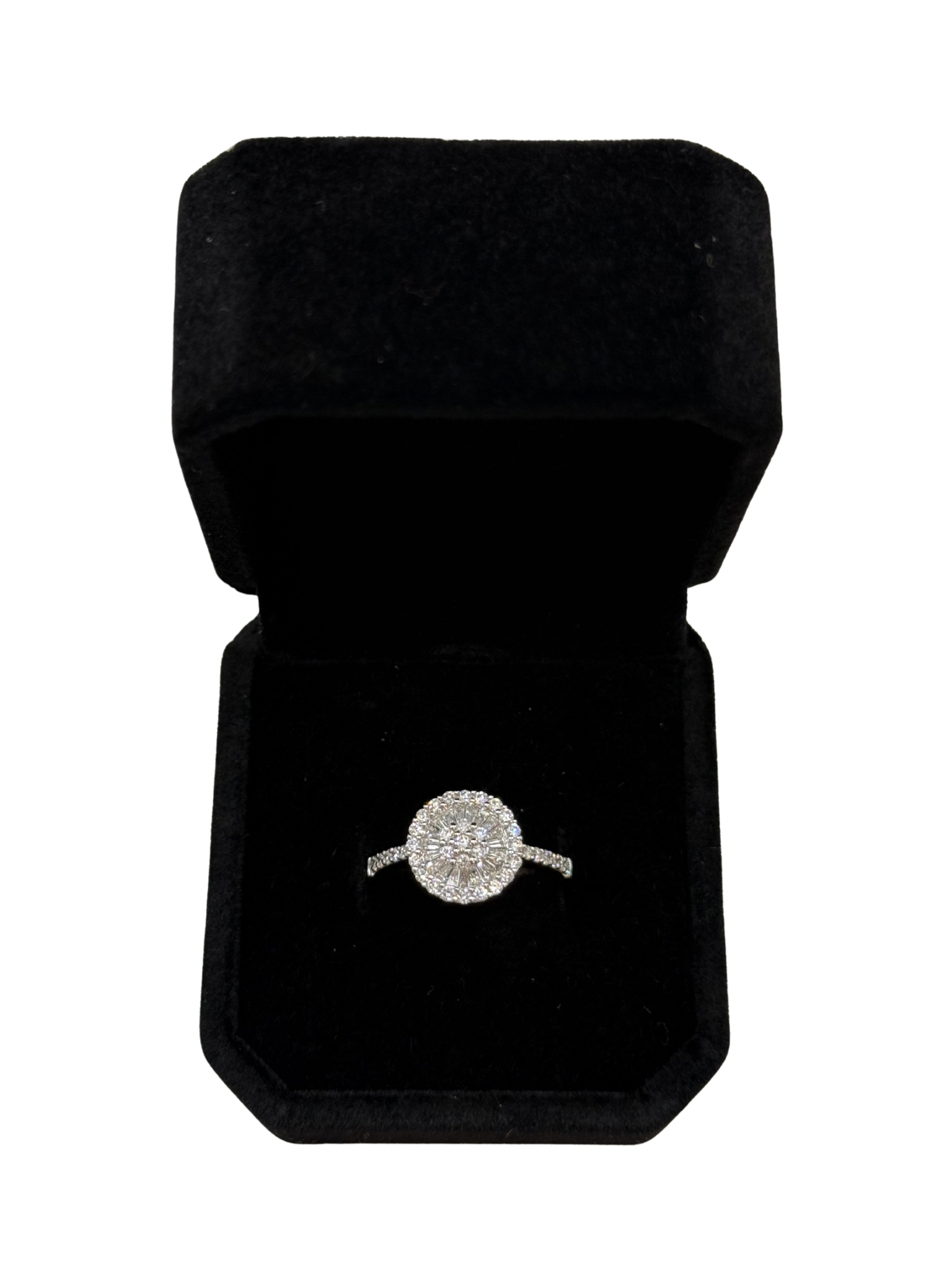 Anillo Halo Estilo Engagement en Oro Blanco 18k con Diamantes Naturales