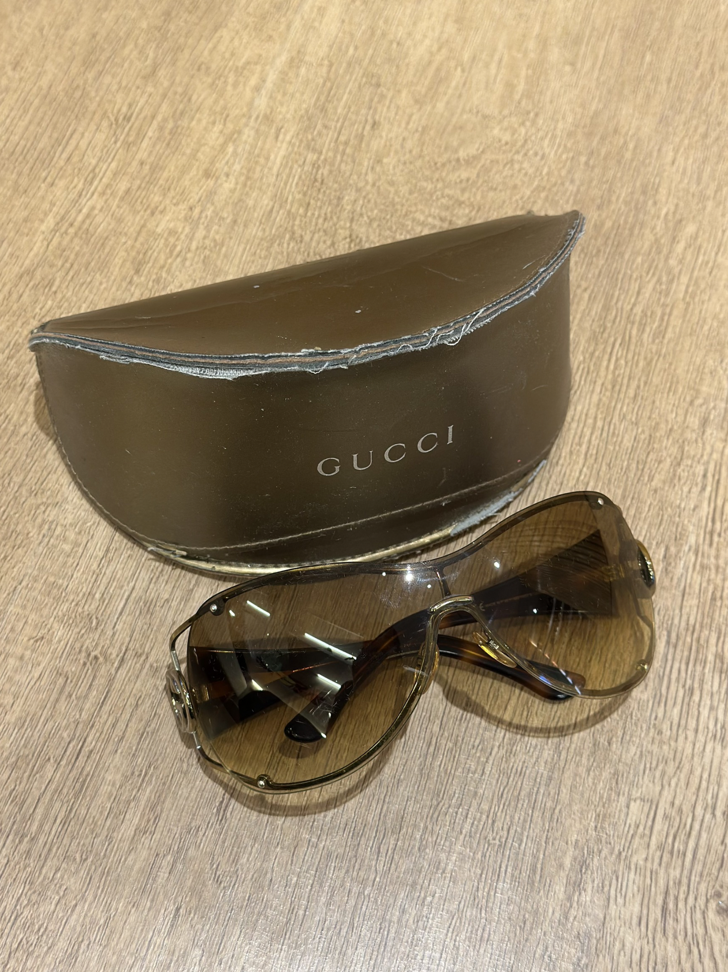 Lente de Sol Gucci GG 280/S