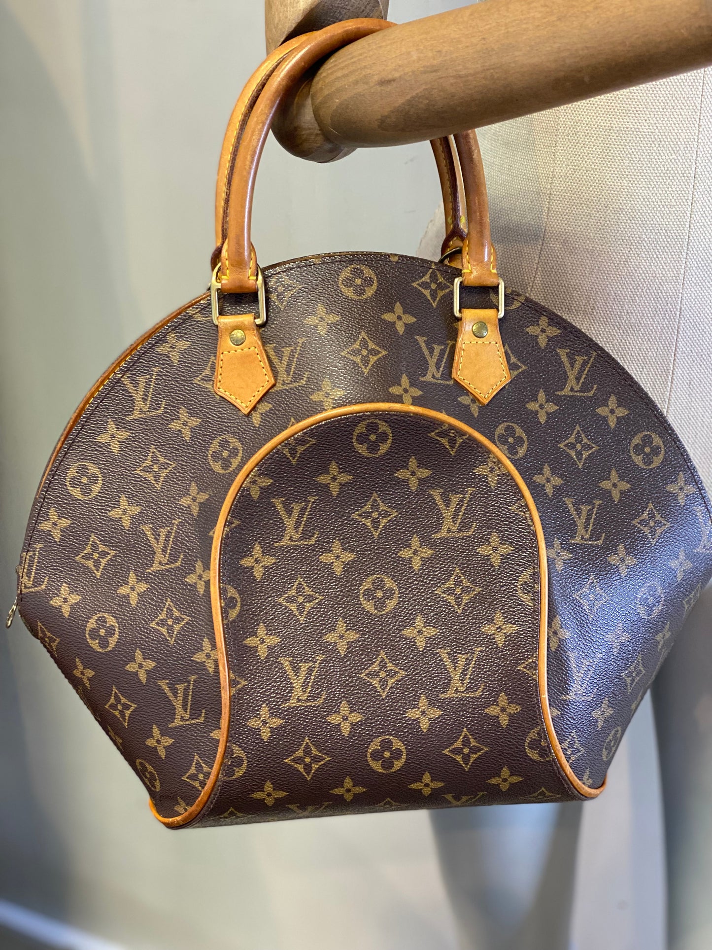 Cartera Louis Vuitton Ellipse Monogram