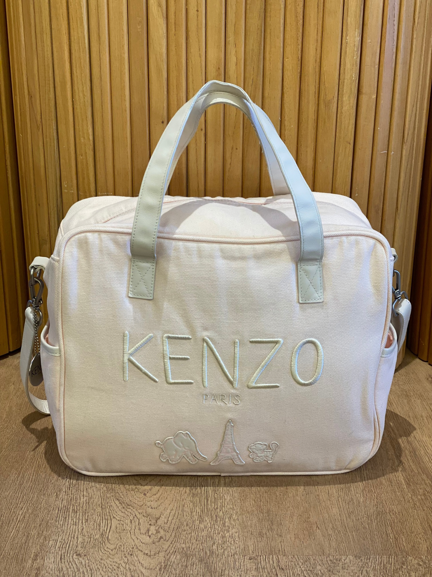 Pañalera Rosada Kenzo