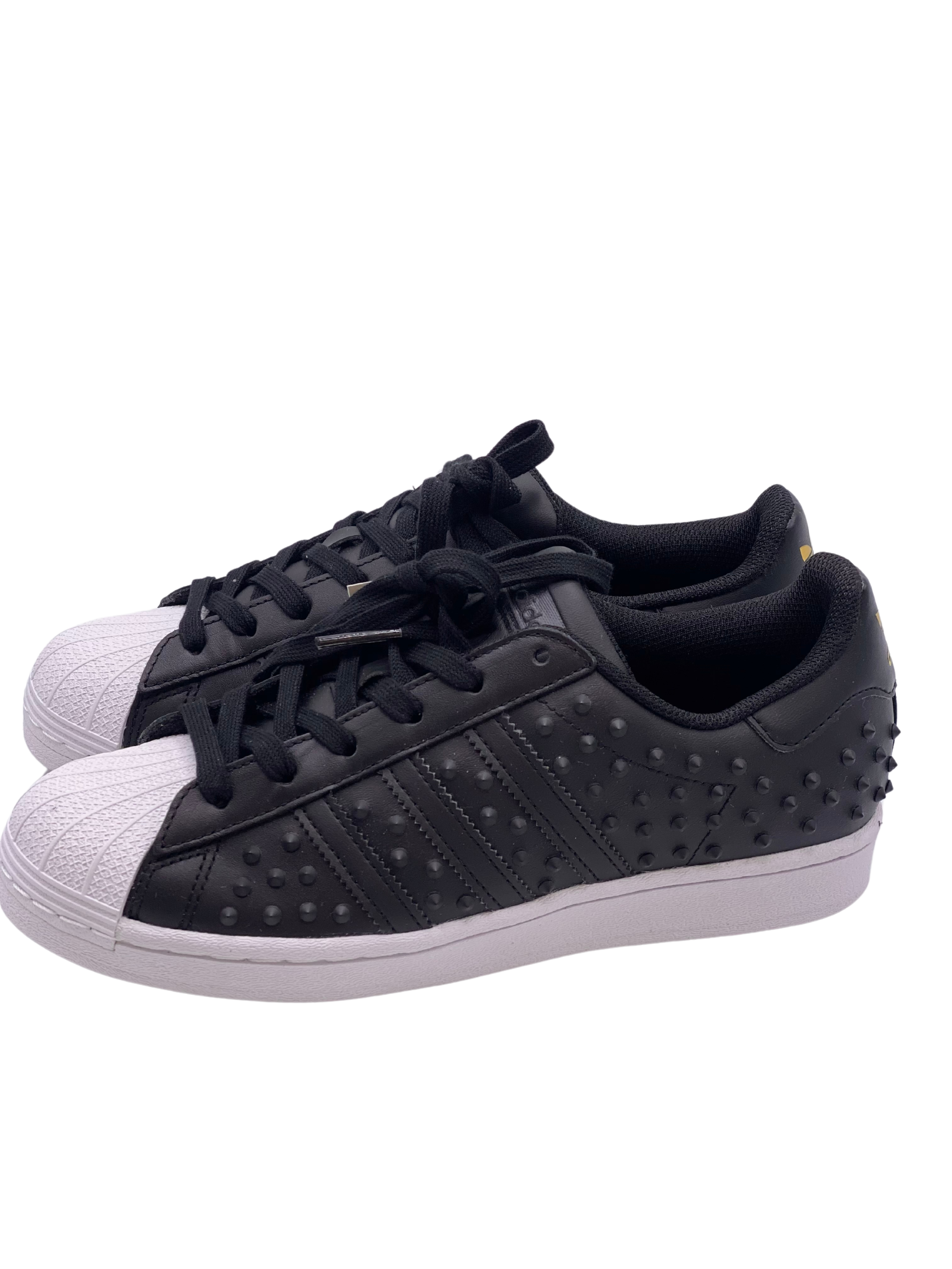 Champion Adidas Superstar W Black NUEVO (US 7)