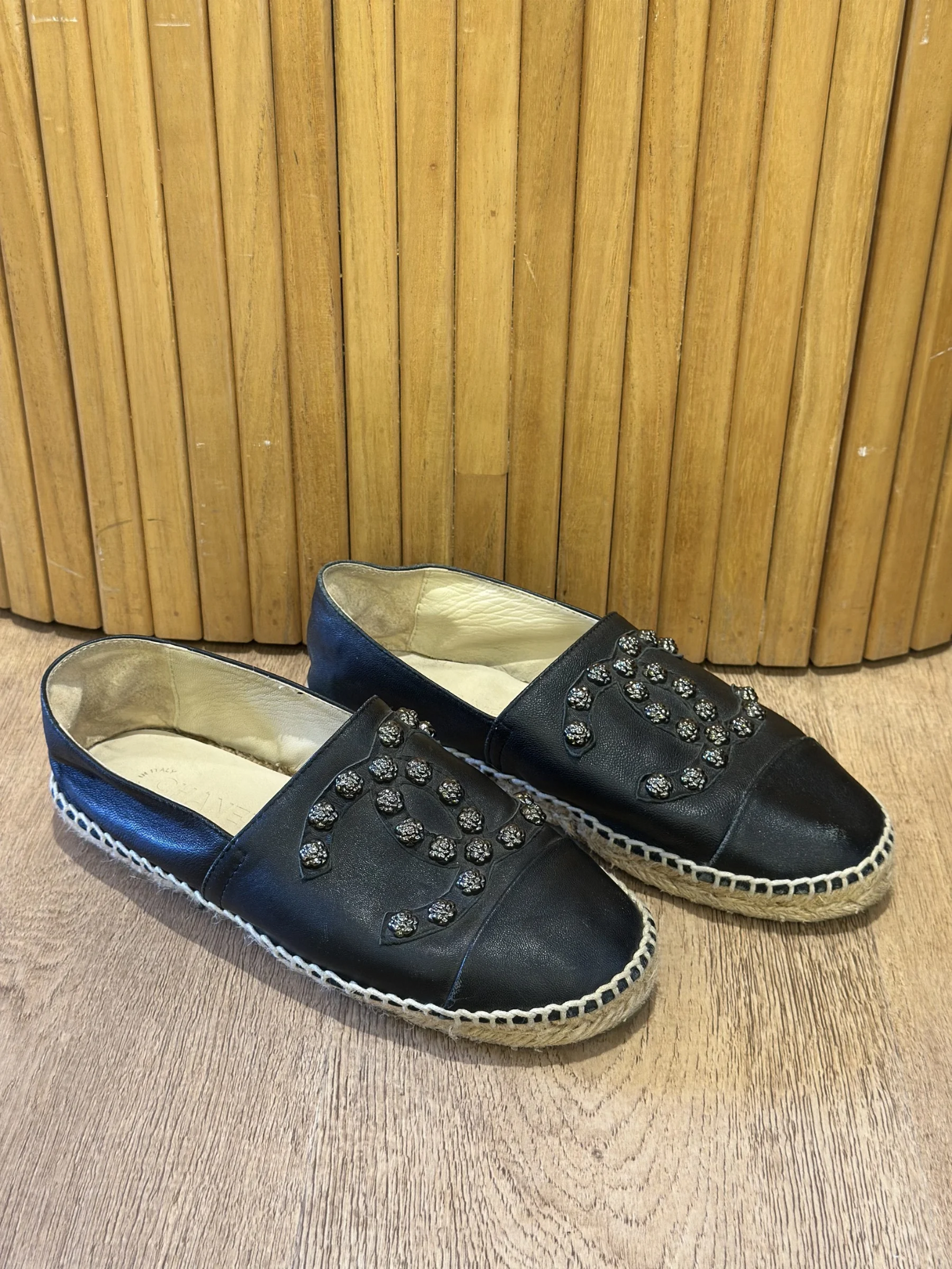 Alpargatas Negras Chanel Camellia (38)