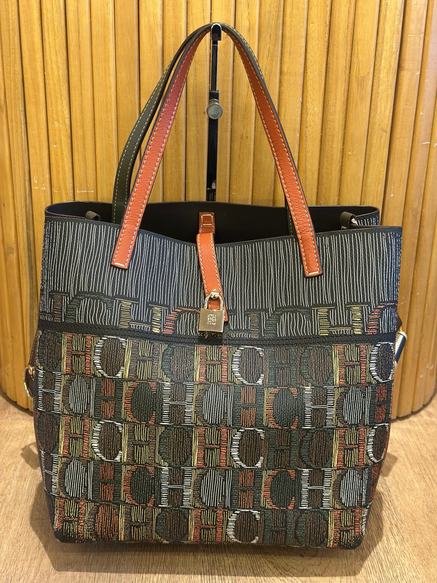 Bolso Carolina Herrera Matryoshka Locked M